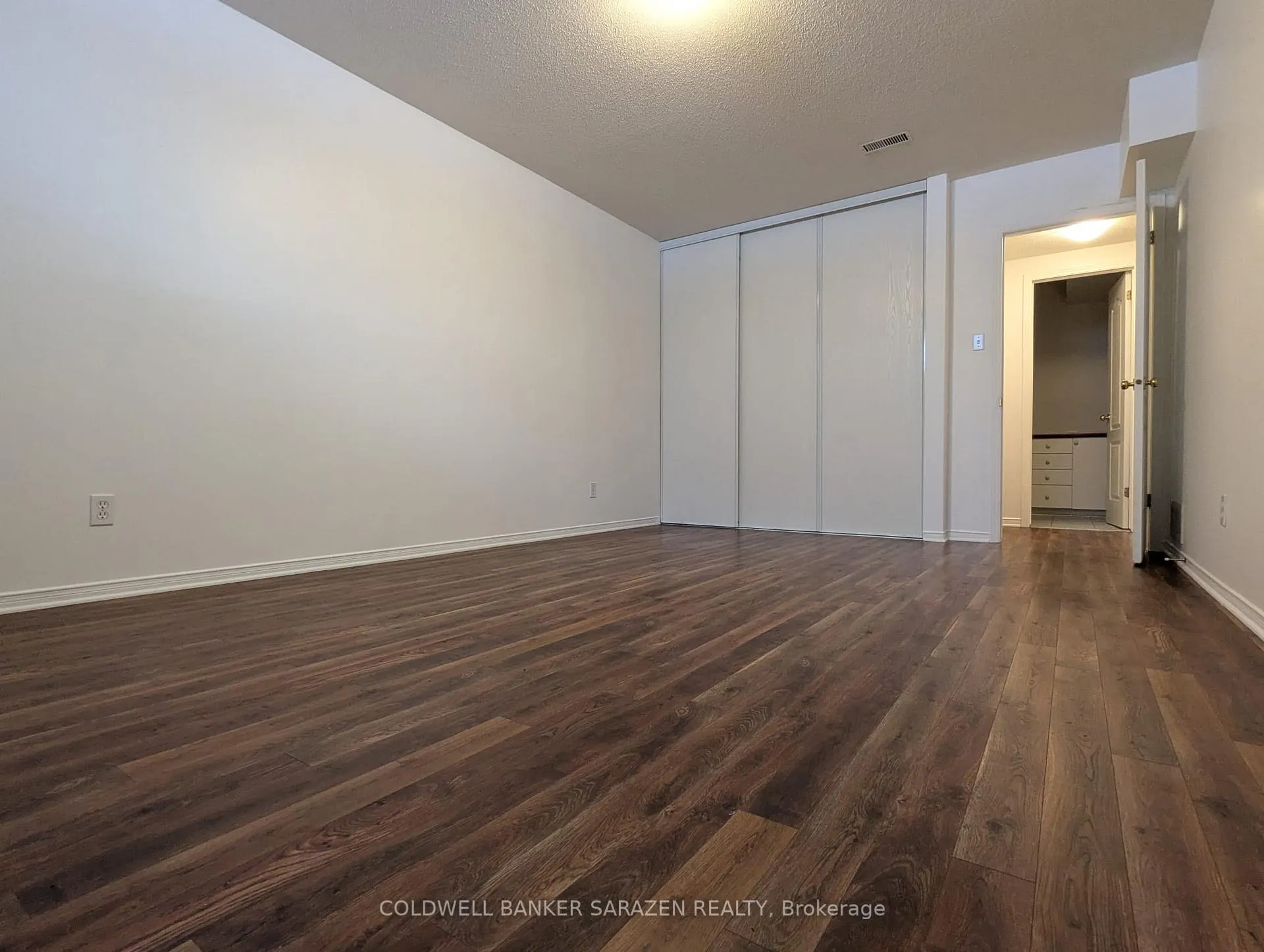 Photo 13 of 36 Westwinds Place, Ottawa, Barrhaven East — HOMEH