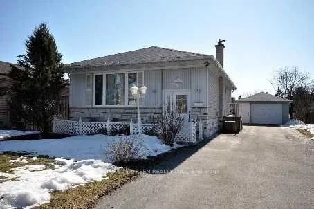 Front of Unit Bsmt, 9 Ridgetop Avenue
