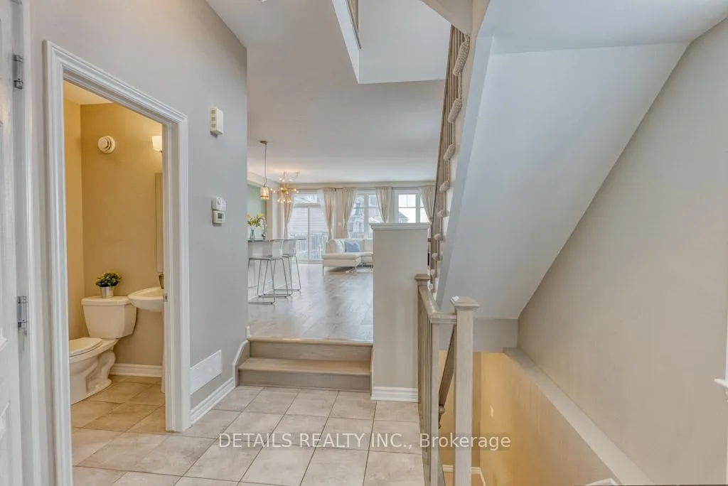 Photo 2 of 264 Brambling Way, Ottawa, Barrhaven - Half Moon Bay — HOMEH