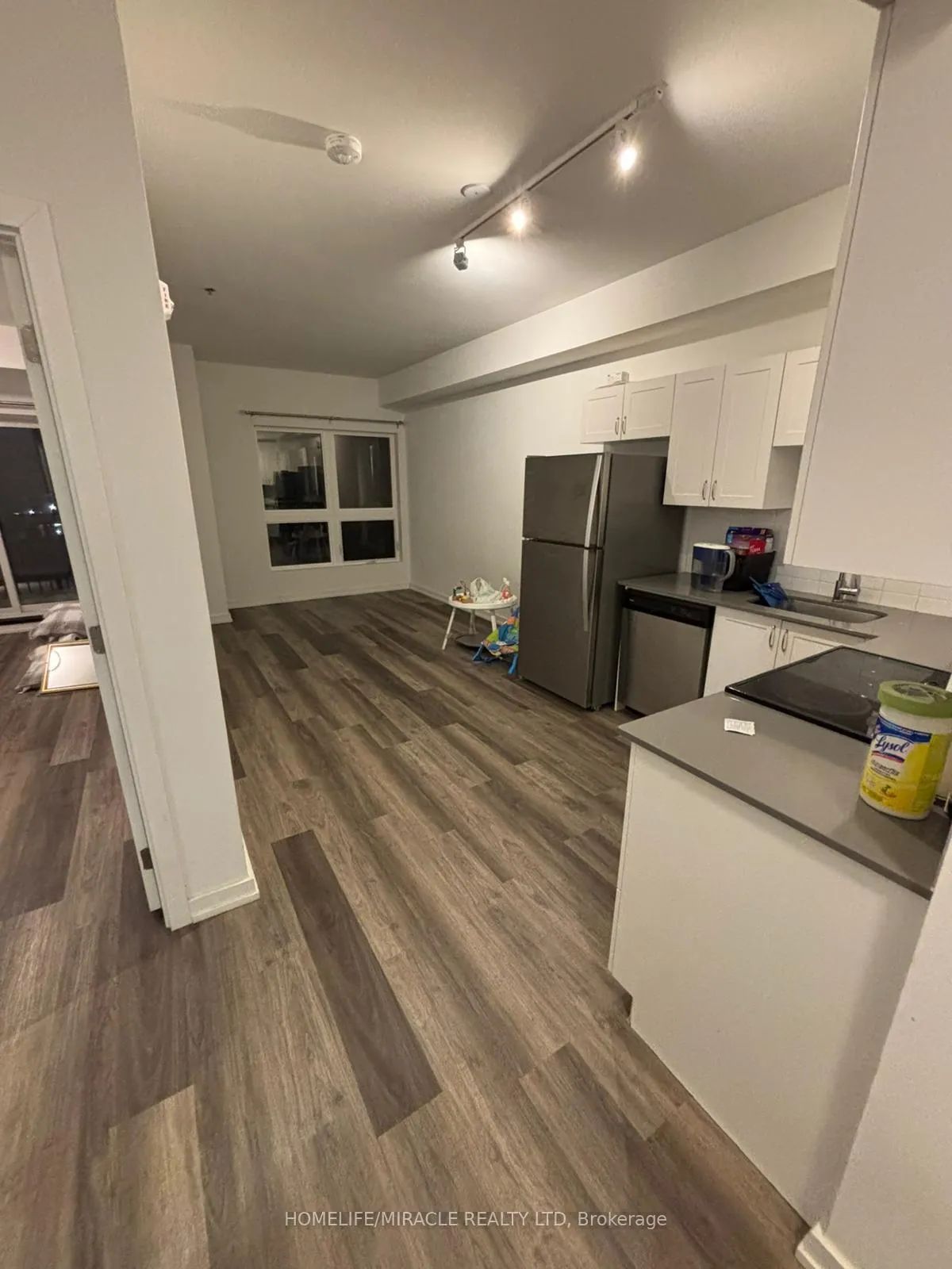 Photo 2 of Unit 326, 430 Essa Road, Barrie, Holly — HOMEH