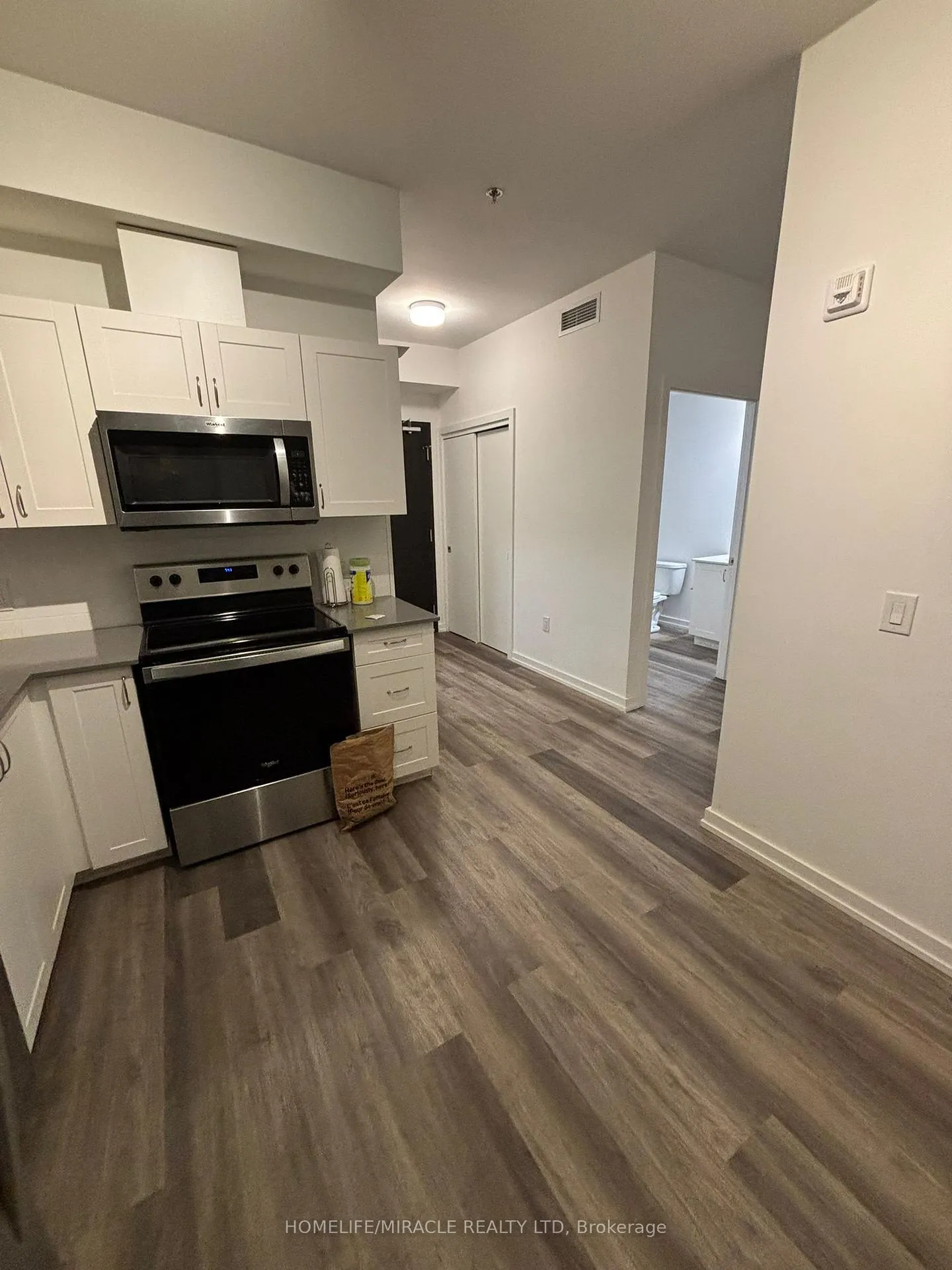 Photo 4 of Unit 326, 430 Essa Road, Barrie, Holly — HOMEH
