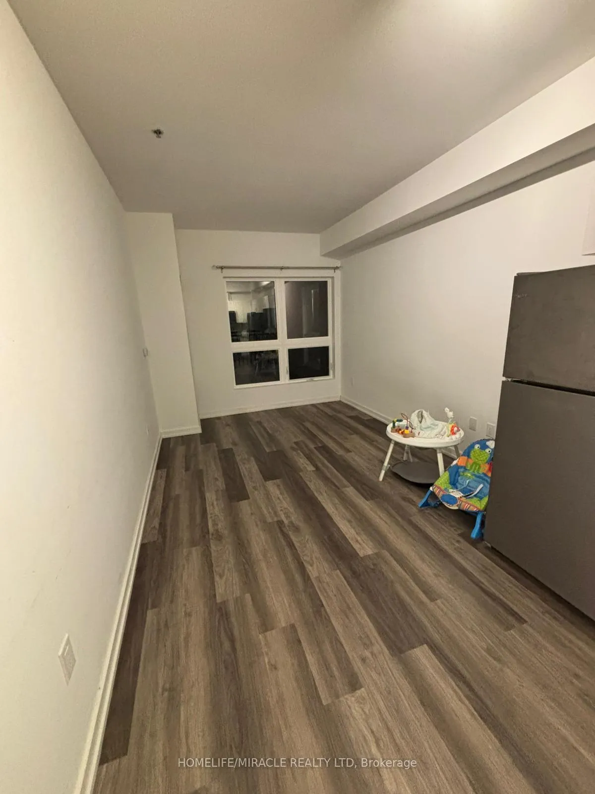 Photo 6 of Unit 326, 430 Essa Road, Barrie, Holly — HOMEH