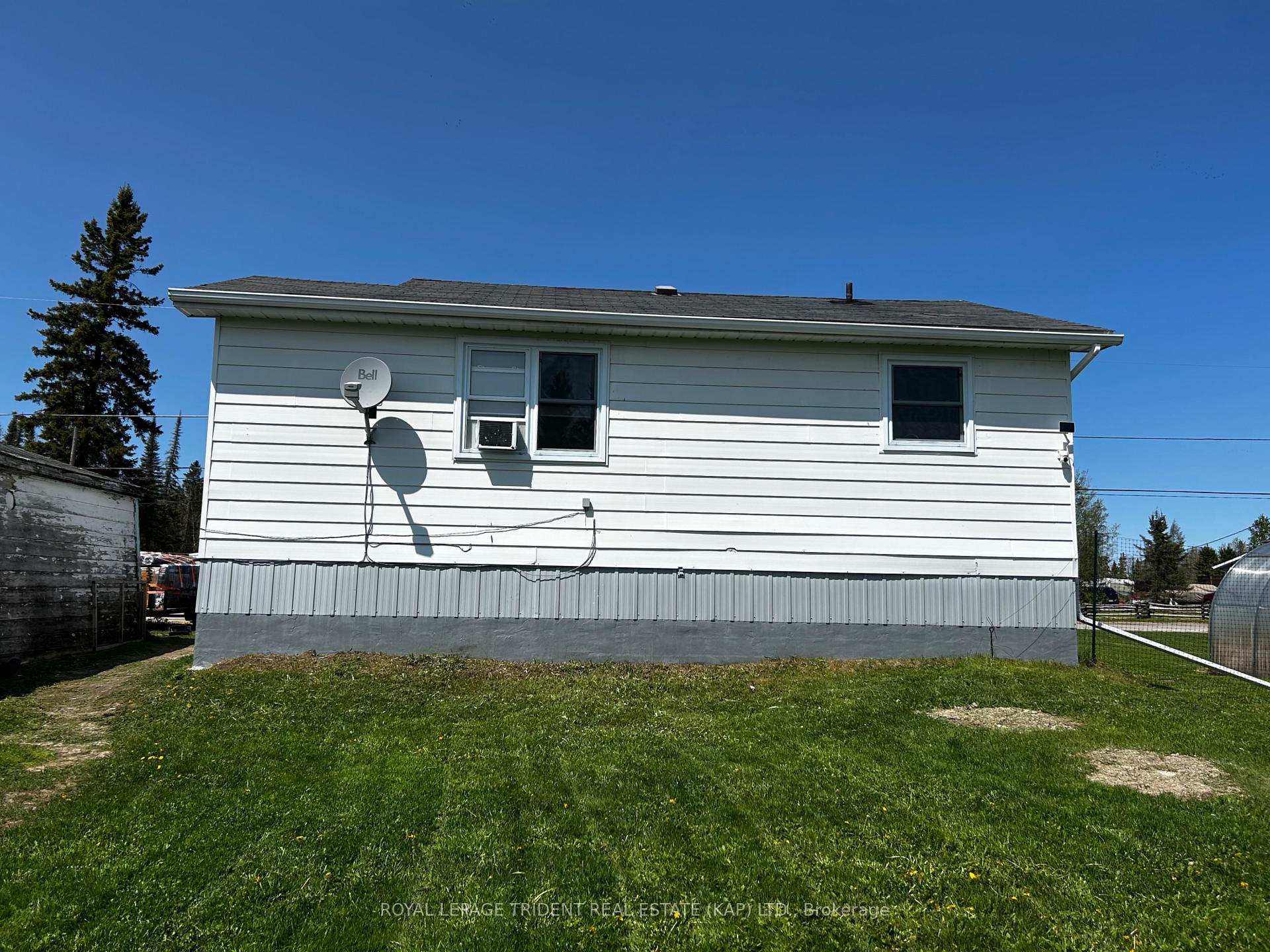 Photo 8 of 106 Mitchell Road, Kapuskasing — HOMEH