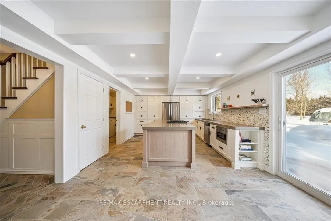 Photo 15 of 19231 Shaws Creek Road, Caledon, Rural Caledon — HOMEH