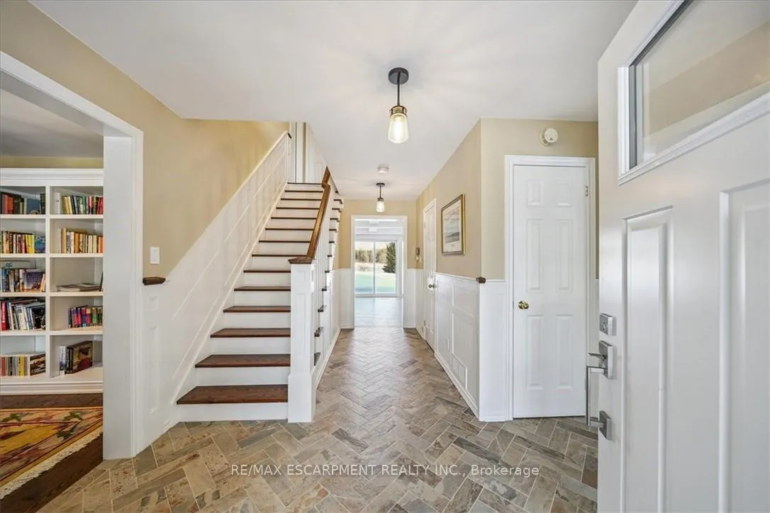 Photo 19 of 19231 Shaws Creek Road, Caledon, Rural Caledon — HOMEH
