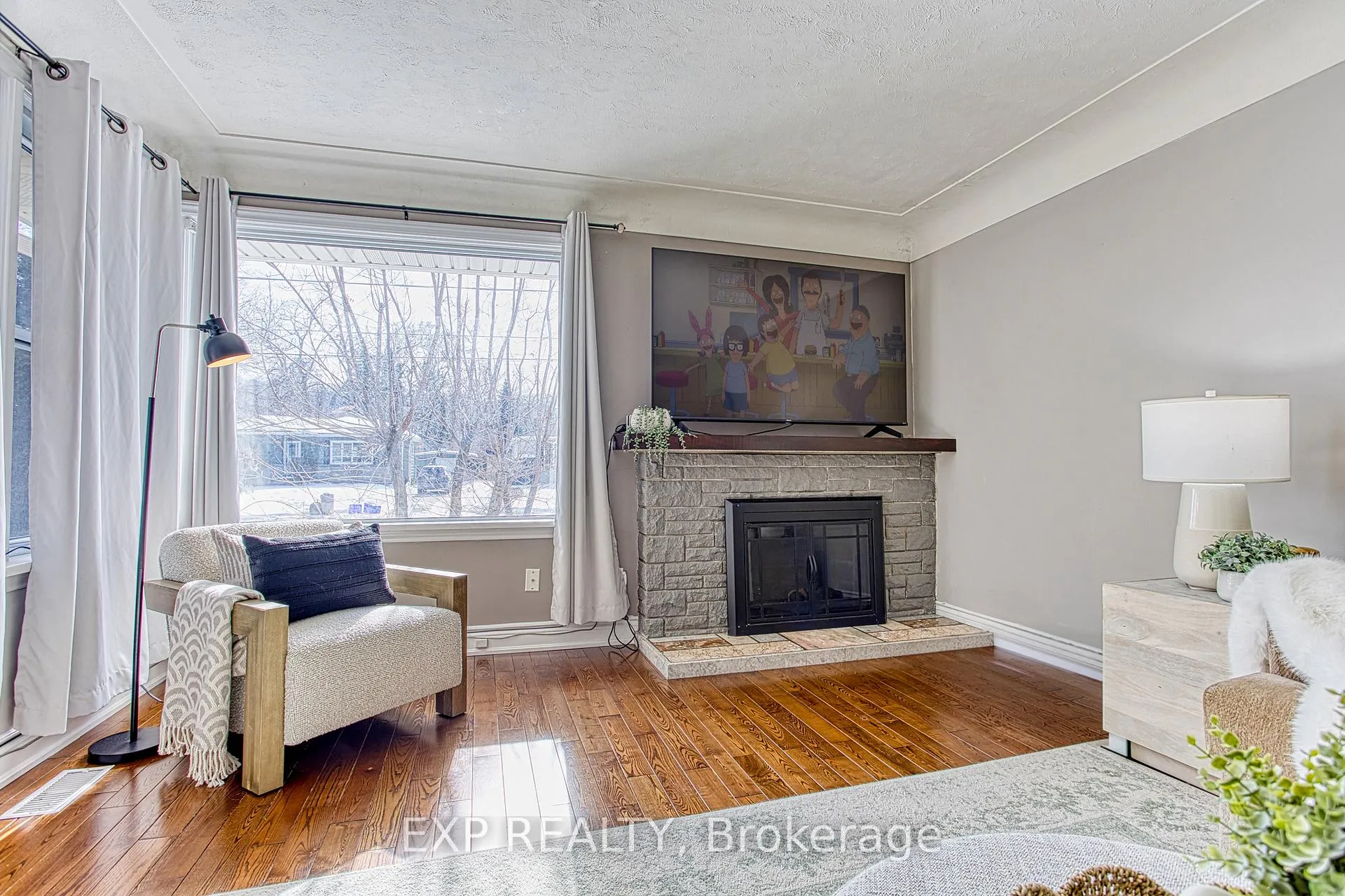 Photo 13 of 15 Passmore Street, Hamilton, Stoney Creek — HOMEH