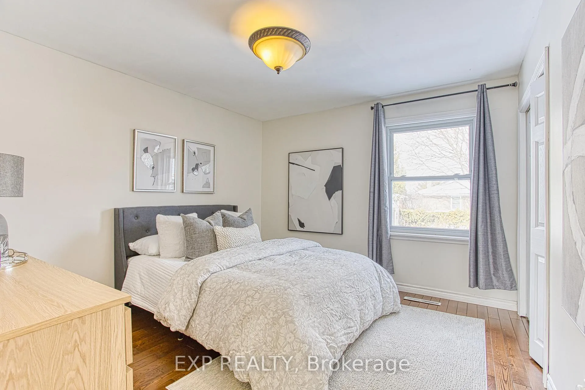 Photo 20 of 15 Passmore Street, Hamilton, Stoney Creek — HOMEH