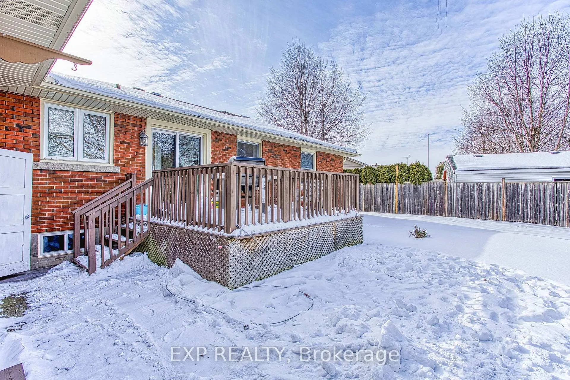 Photo 31 of 15 Passmore Street, Hamilton, Stoney Creek — HOMEH