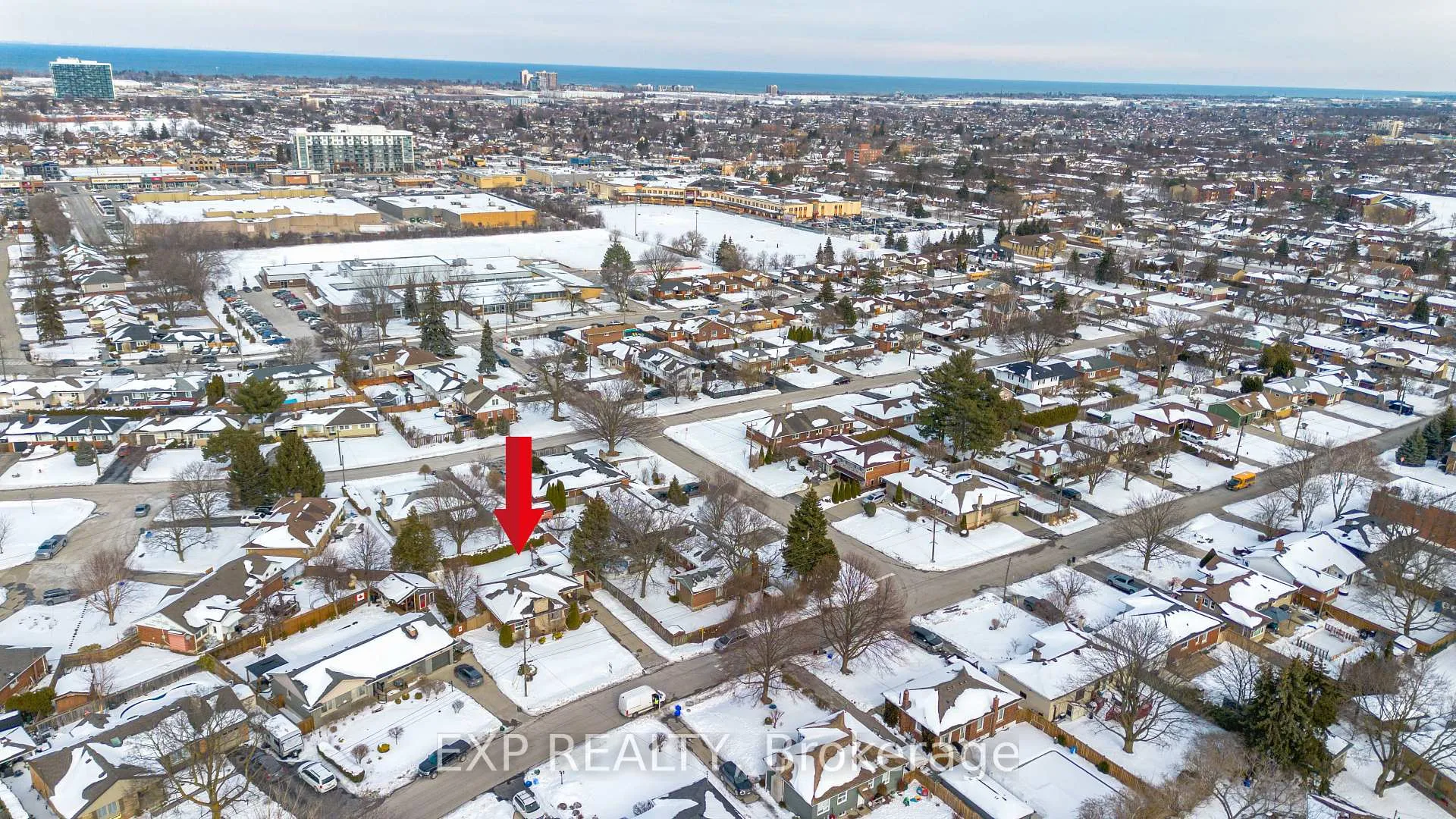 Photo 38 of 15 Passmore Street, Hamilton, Stoney Creek — HOMEH