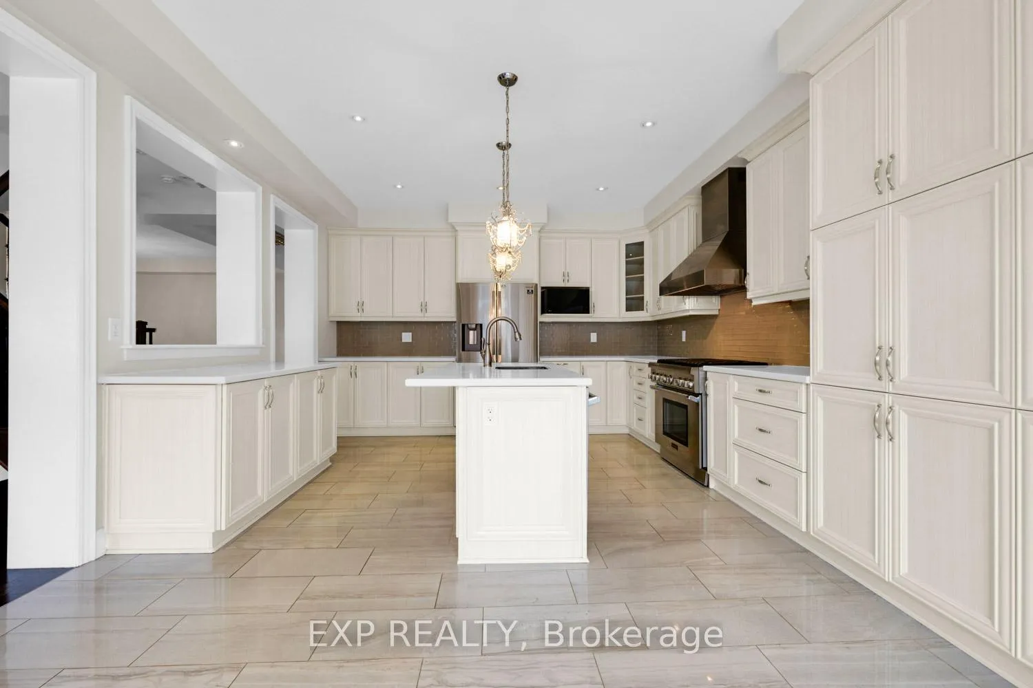 Photo 5 of 1343 Lawson Street, Innisfil, Alcona — HOMEH