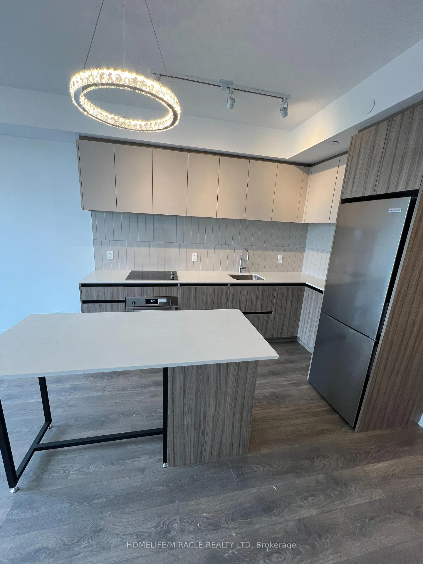 Photo 3 of Unit 1606, 7950 Bathurst Street, Vaughan, Beverley Glen — HOMEH