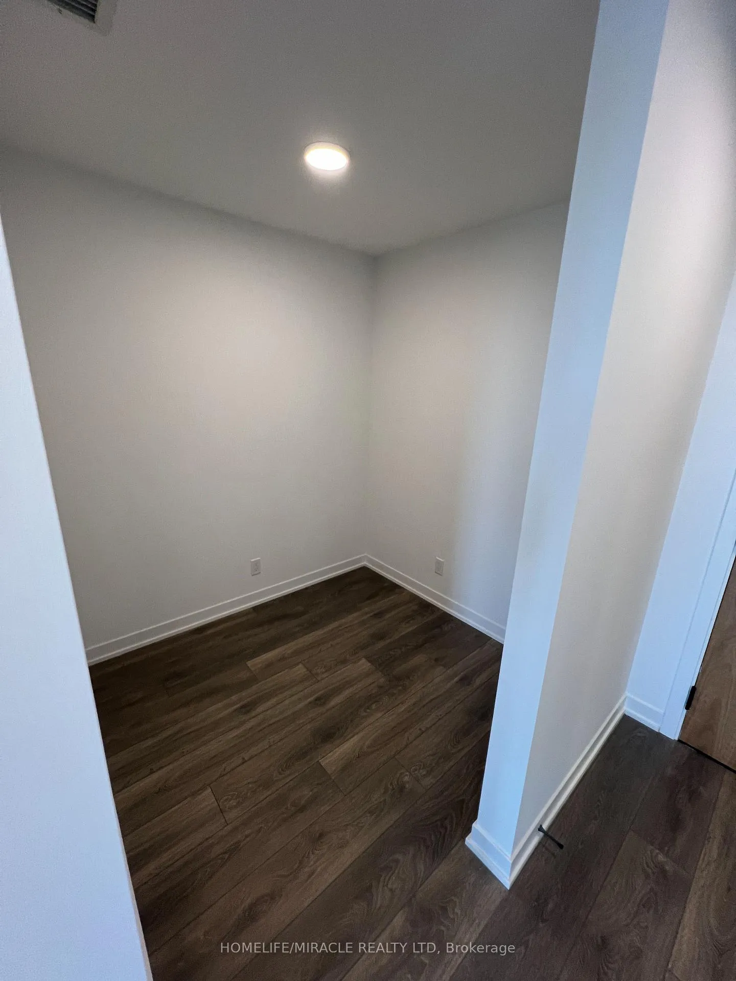 Photo 8 of Unit 1606, 7950 Bathurst Street, Vaughan, Beverley Glen — HOMEH
