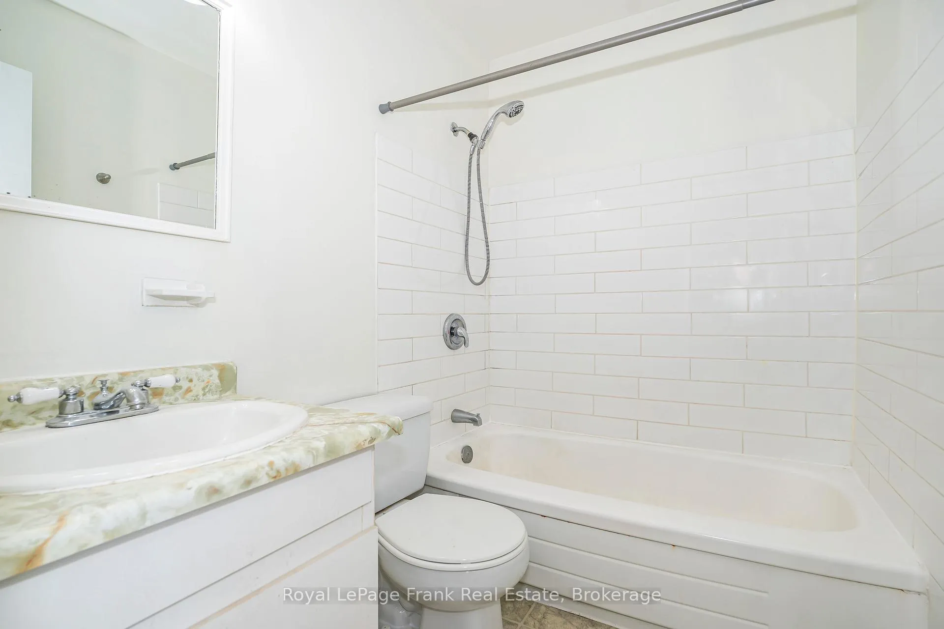 Photo 29 of 297 Porter Street, Oshawa, Lakeview — HOMEH