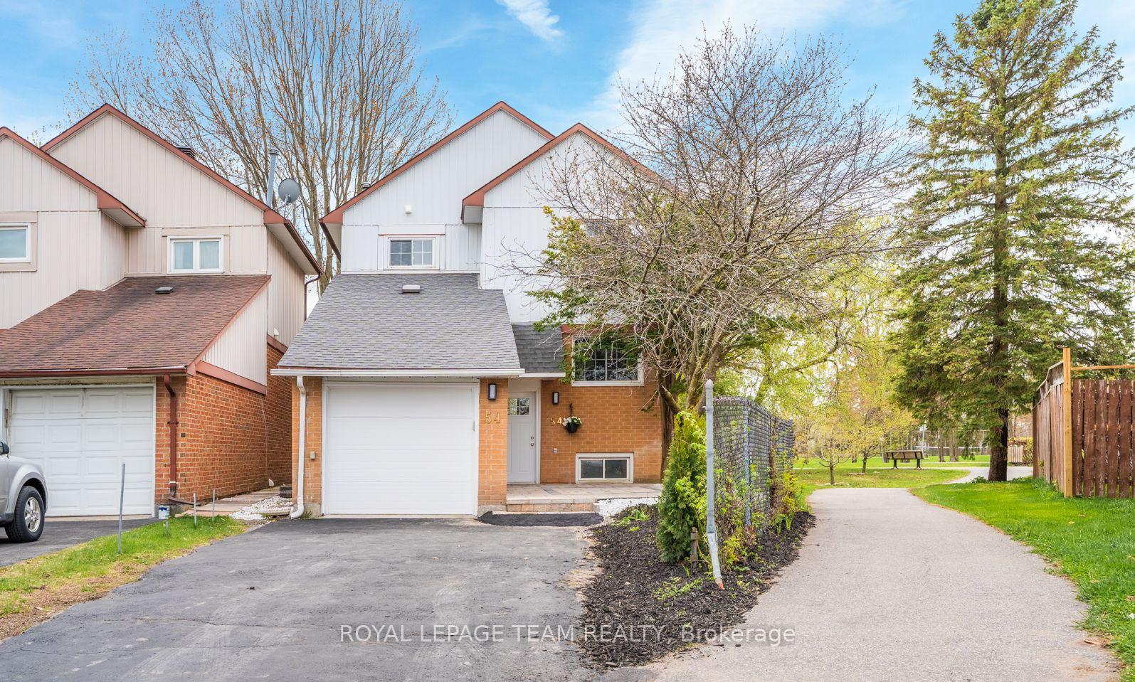 Front of 54 Greenboro Crescent
