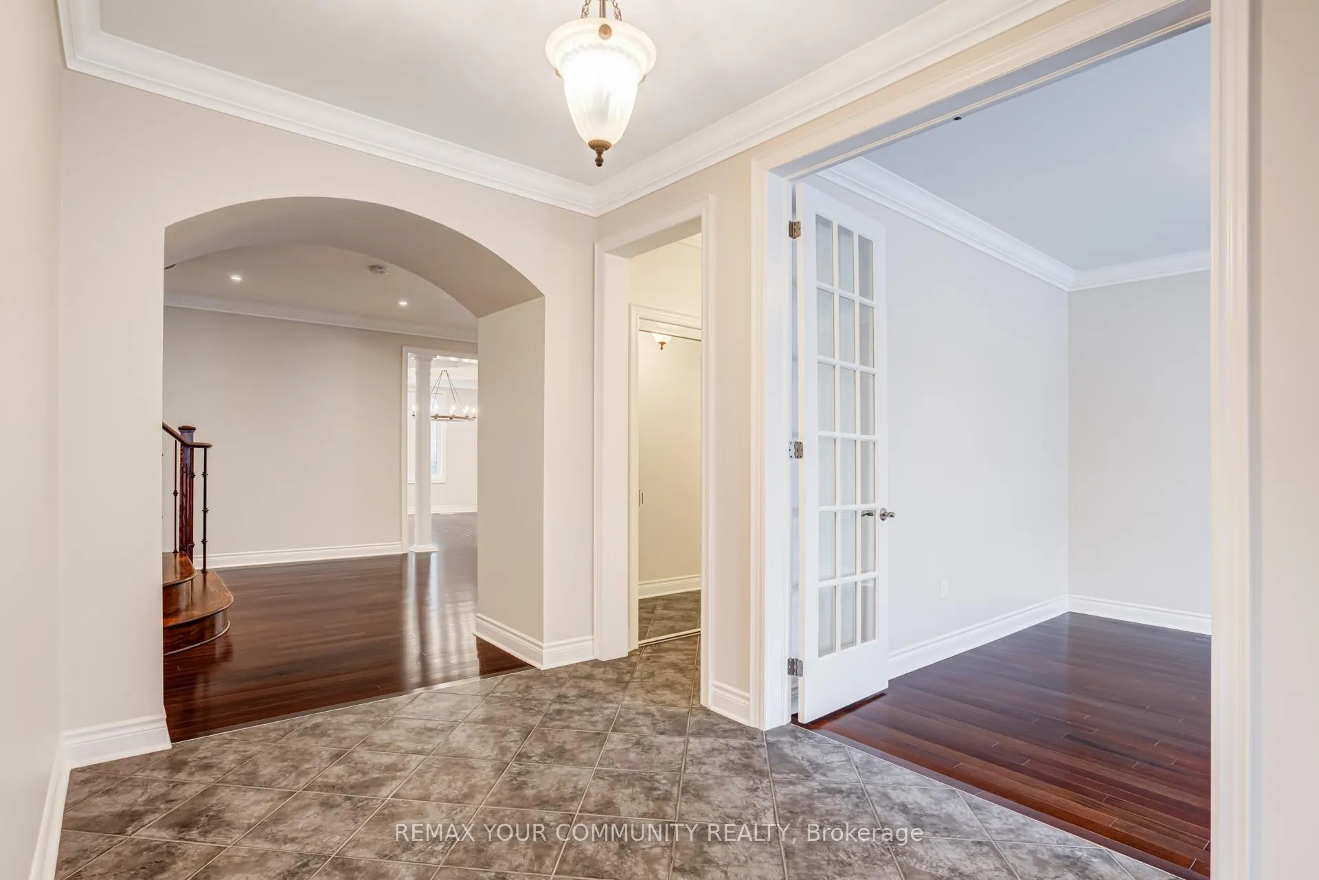 Photo 5 of 93 William Bowes Boulevard, Vaughan, Patterson — HOMEH