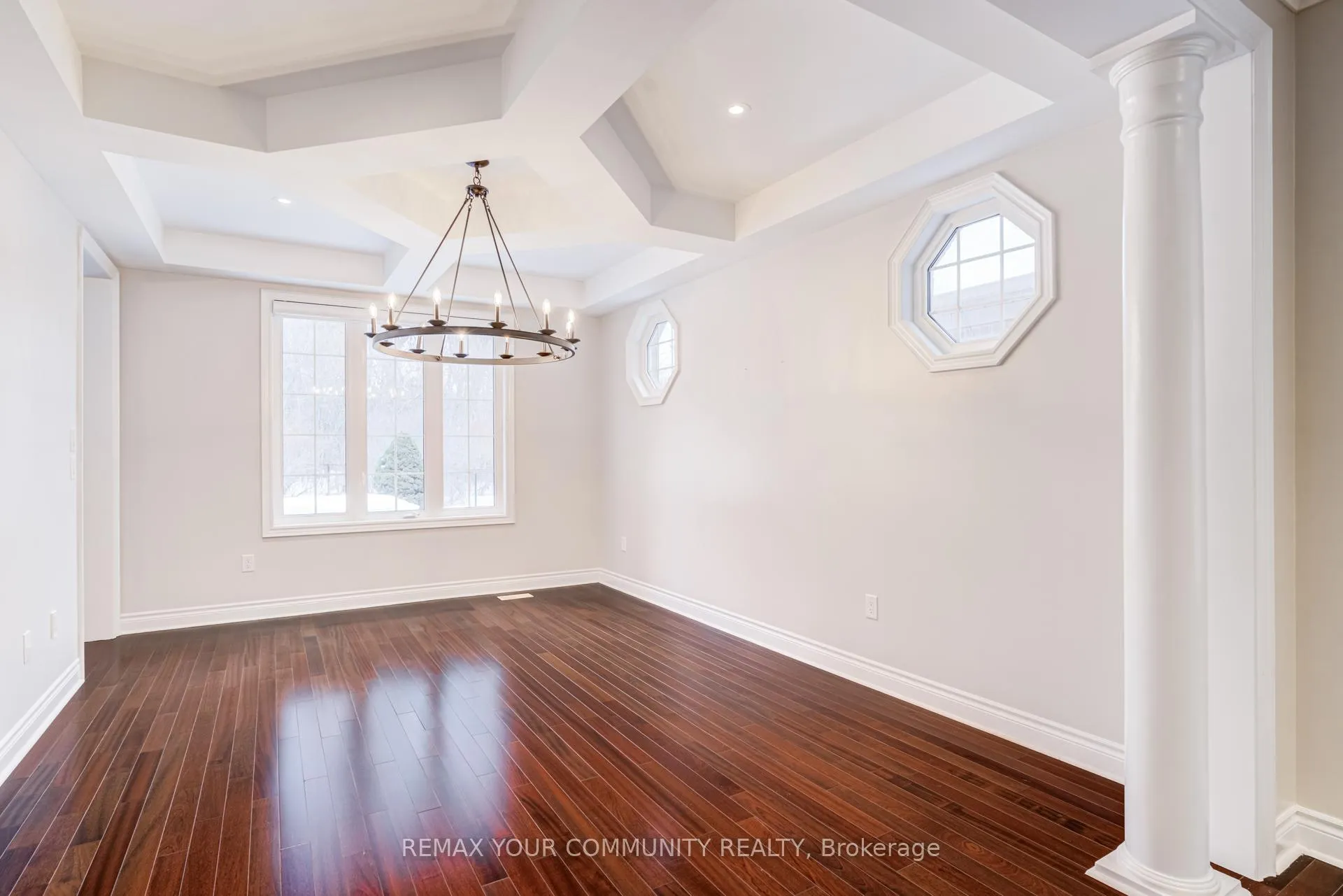 Photo 12 of 93 William Bowes Boulevard, Vaughan, Patterson — HOMEH