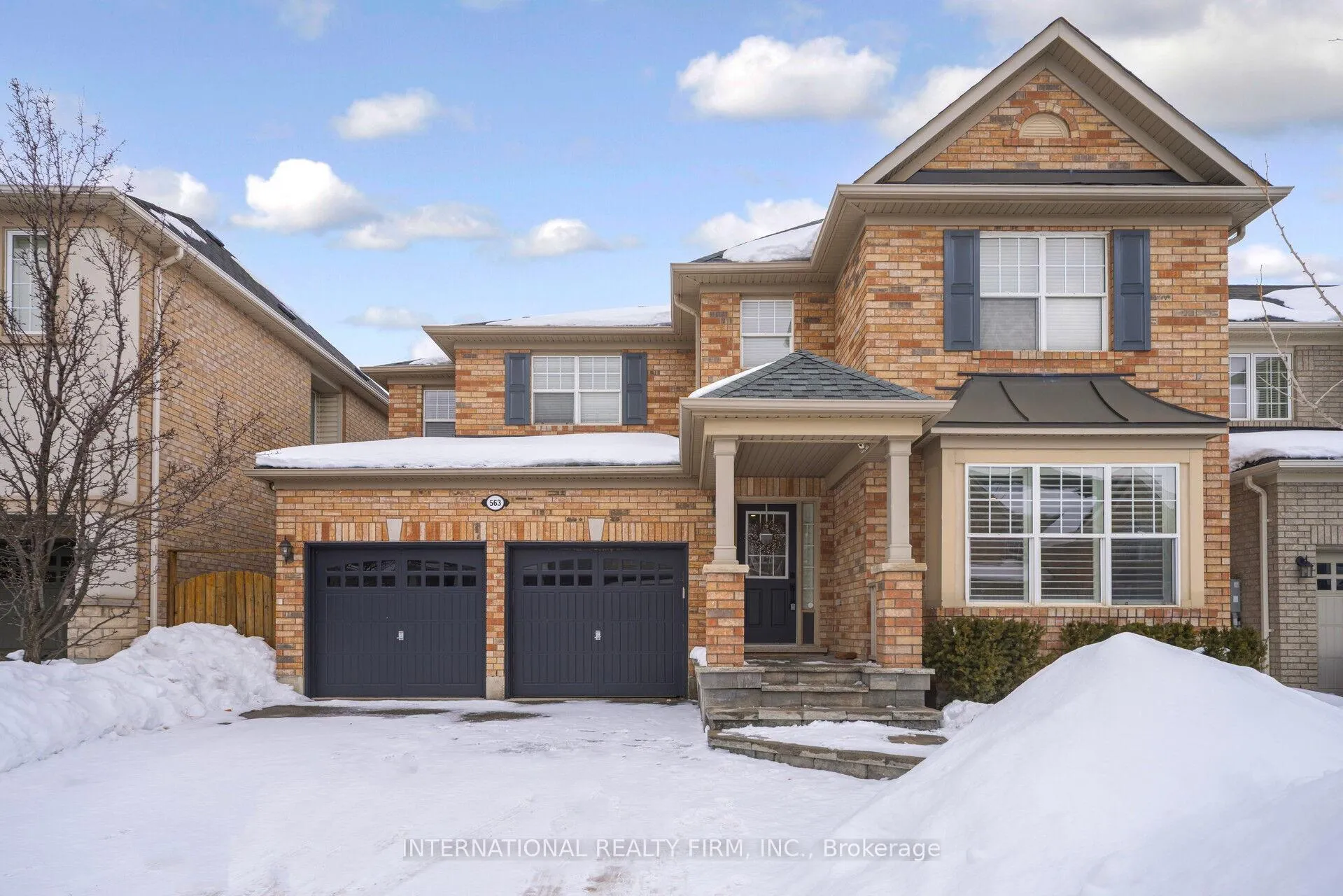 Front of 563 Hood Terrace
