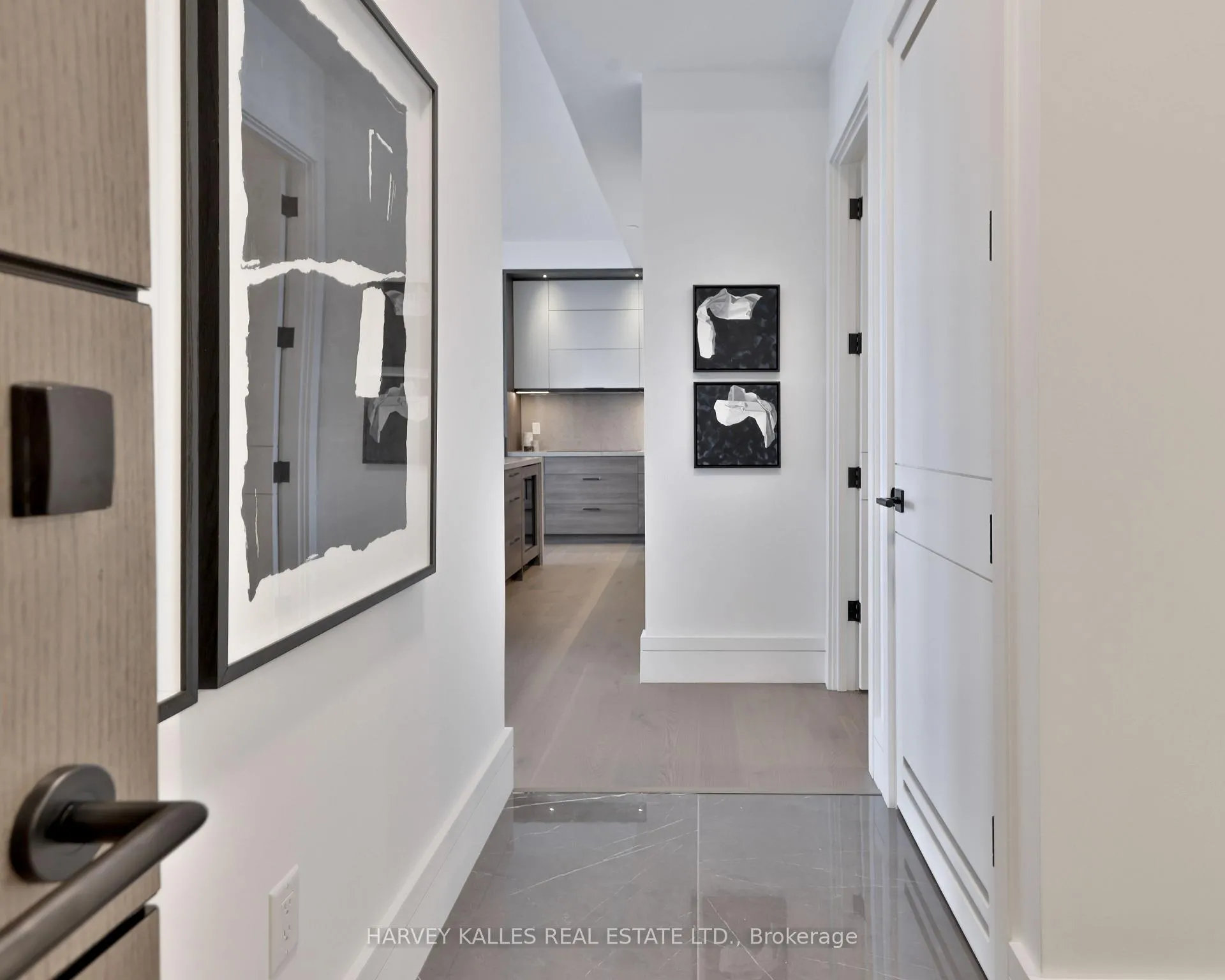 Front of Unit 1404, 215 Lonsdale Road