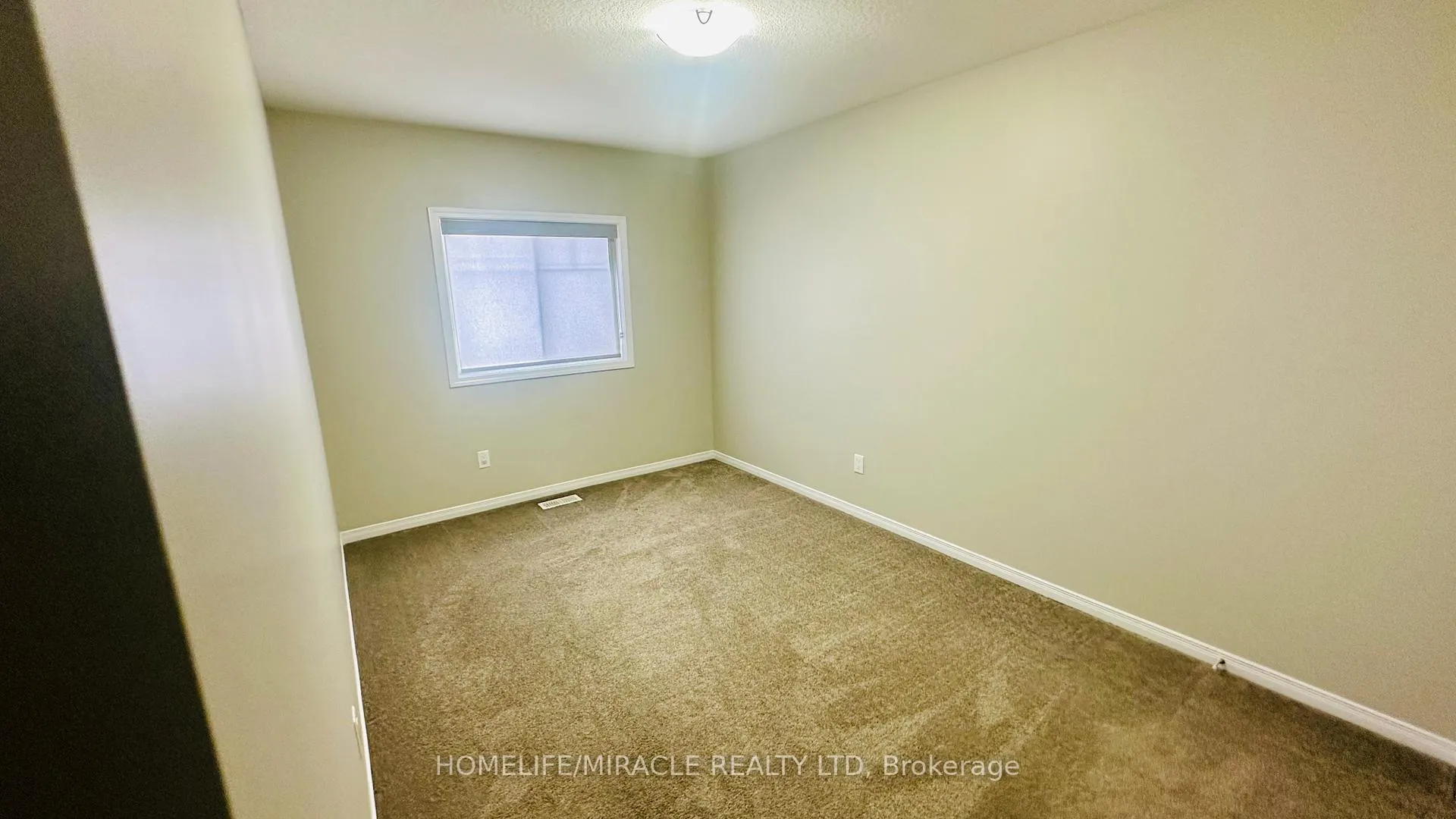 Photo 23 of 96 Eliza Avenue, Kitchener — HOMEH