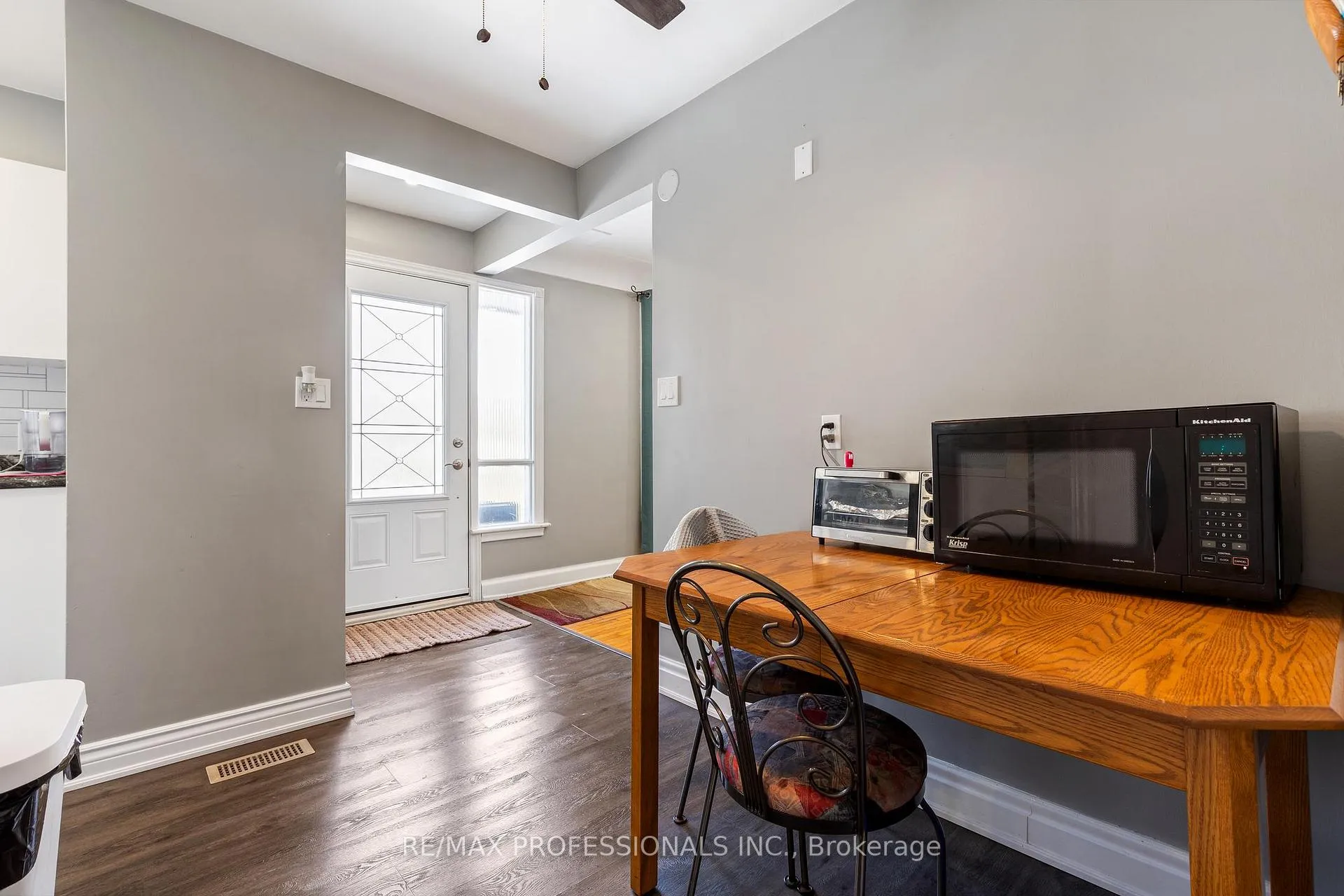 Photo 9 of 311 Bowman Street, Hamilton, Chedoke Park — HOMEH