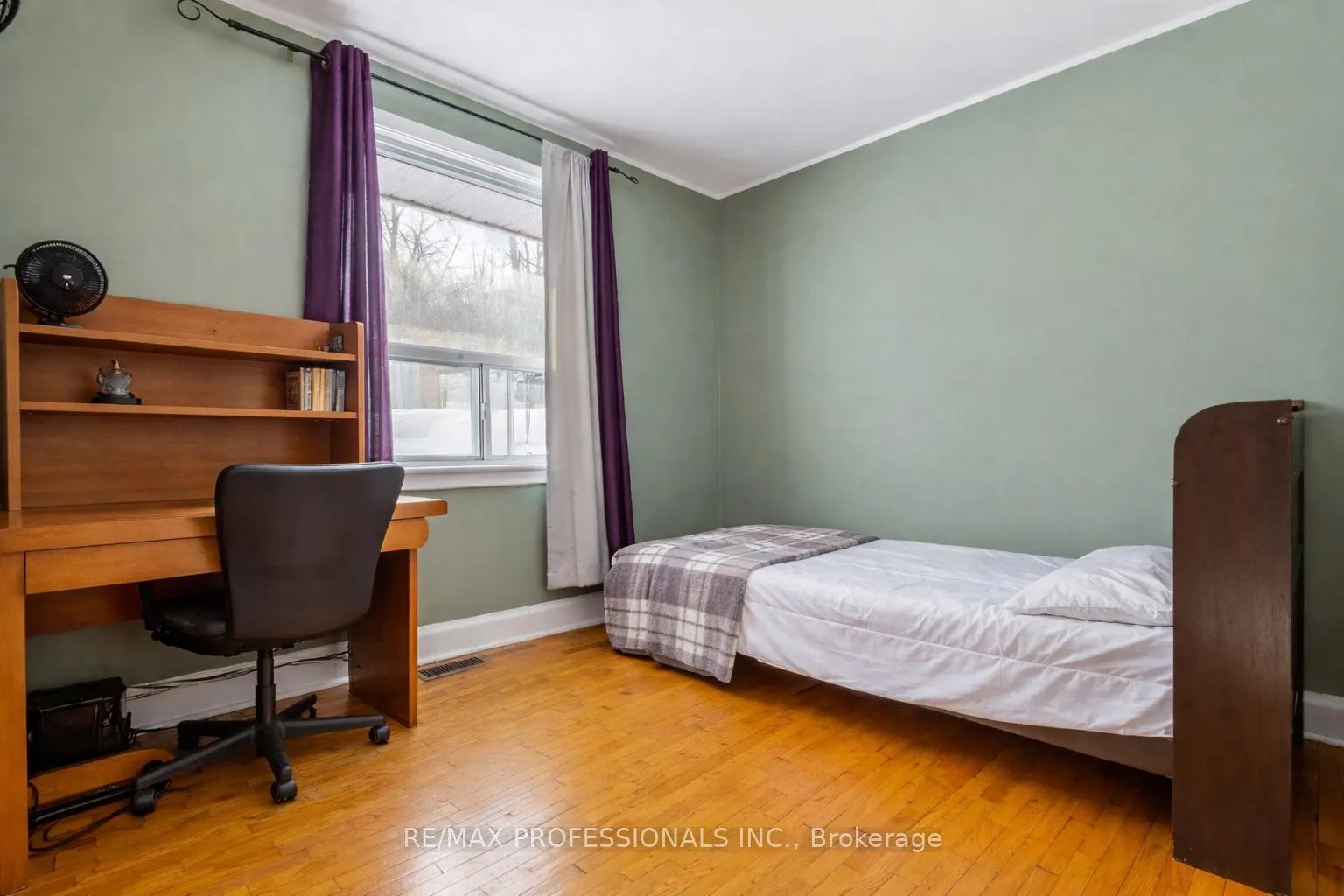 Photo 17 of 311 Bowman Street, Hamilton, Chedoke Park — HOMEH