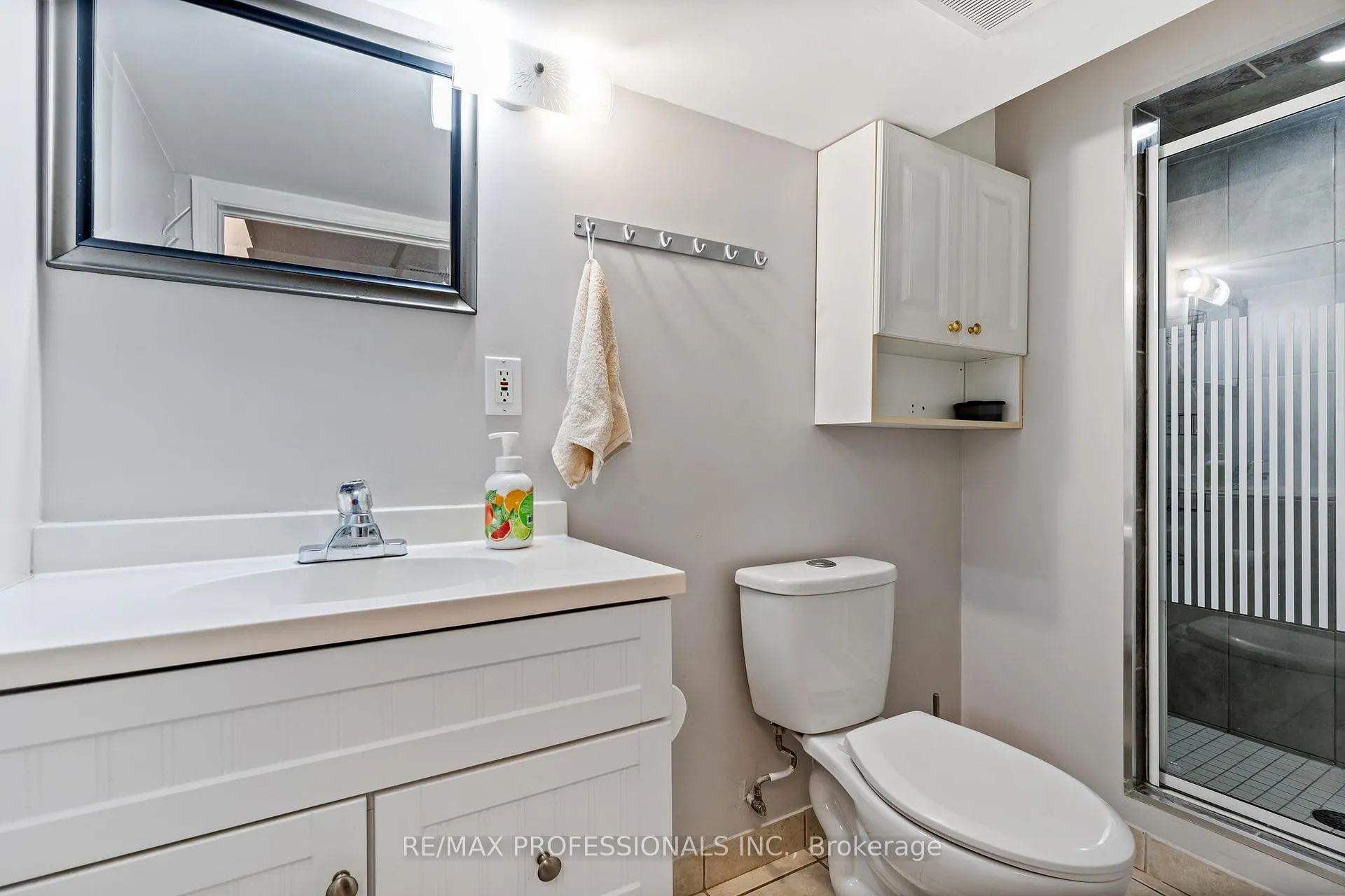 Photo 29 of 311 Bowman Street, Hamilton, Chedoke Park — HOMEH