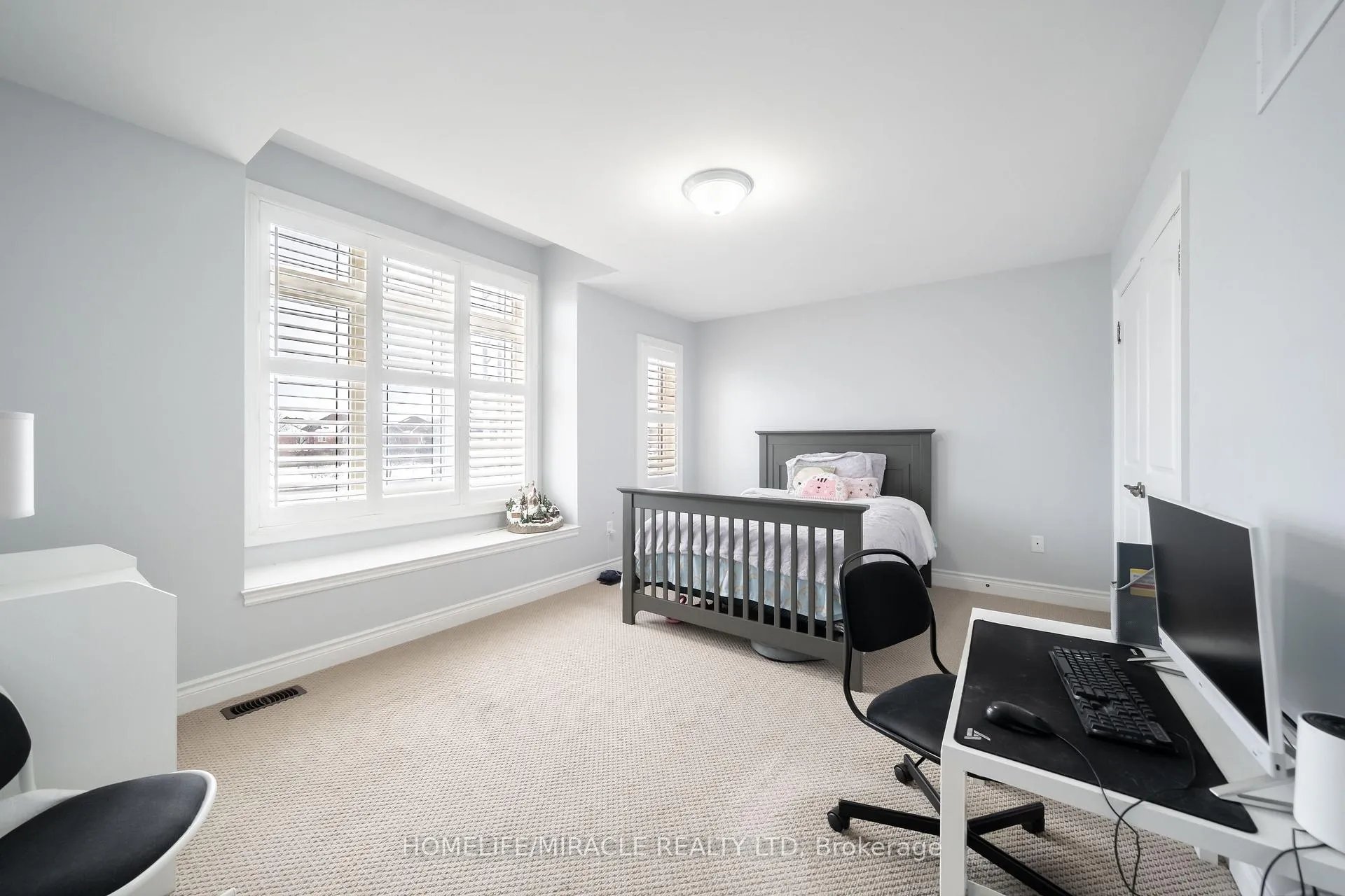 Photo 4 of 11 Noranda Crescent, Brampton, Bram West — HOMEH