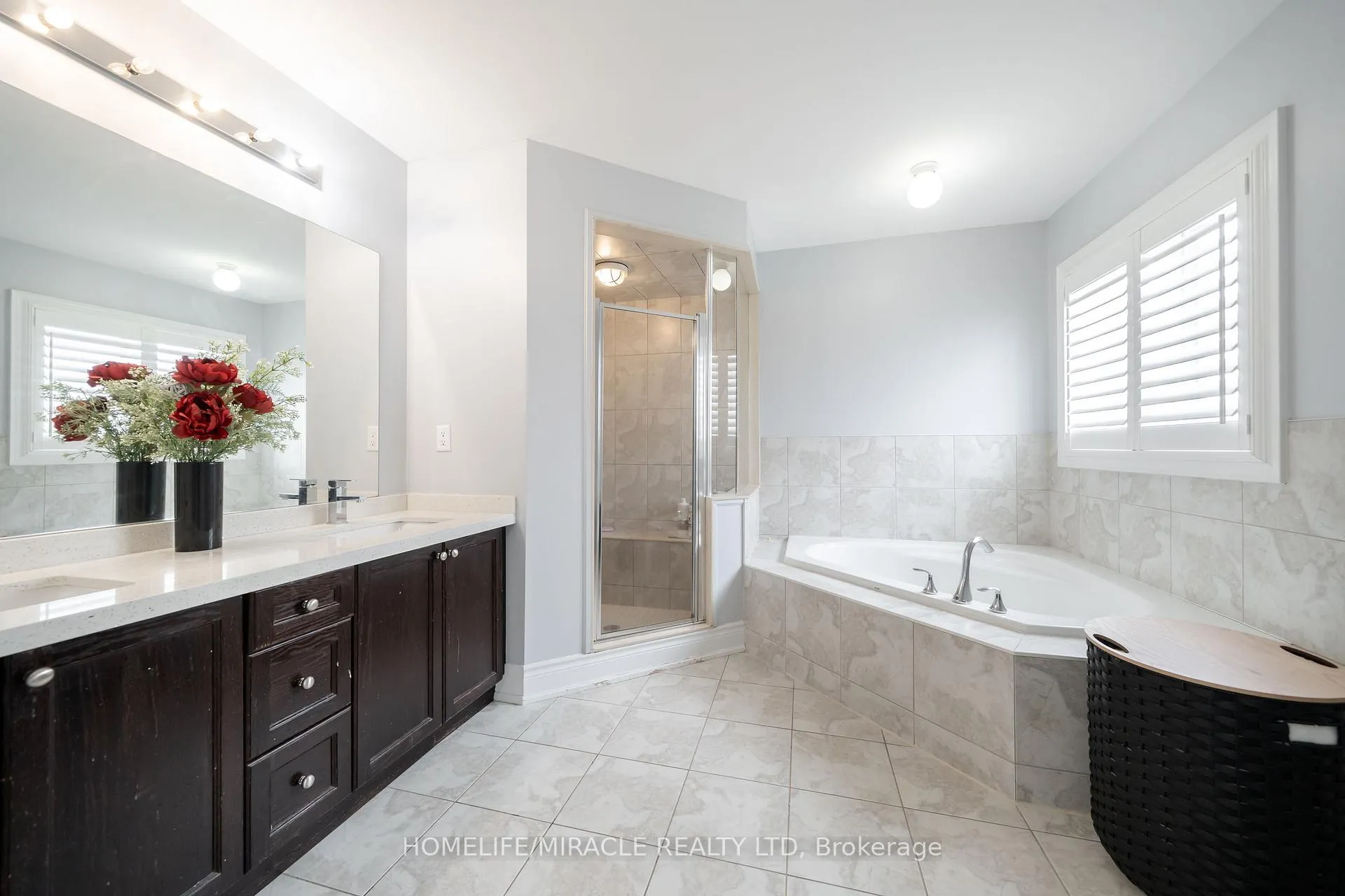 Photo 8 of 11 Noranda Crescent, Brampton, Bram West — HOMEH