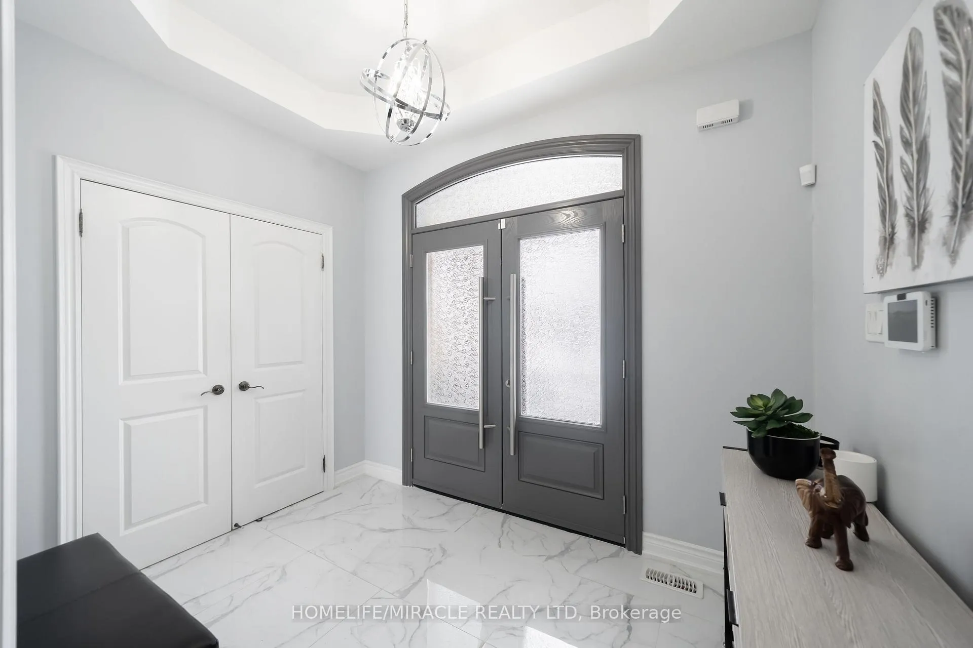 Photo 11 of 11 Noranda Crescent, Brampton, Bram West — HOMEH