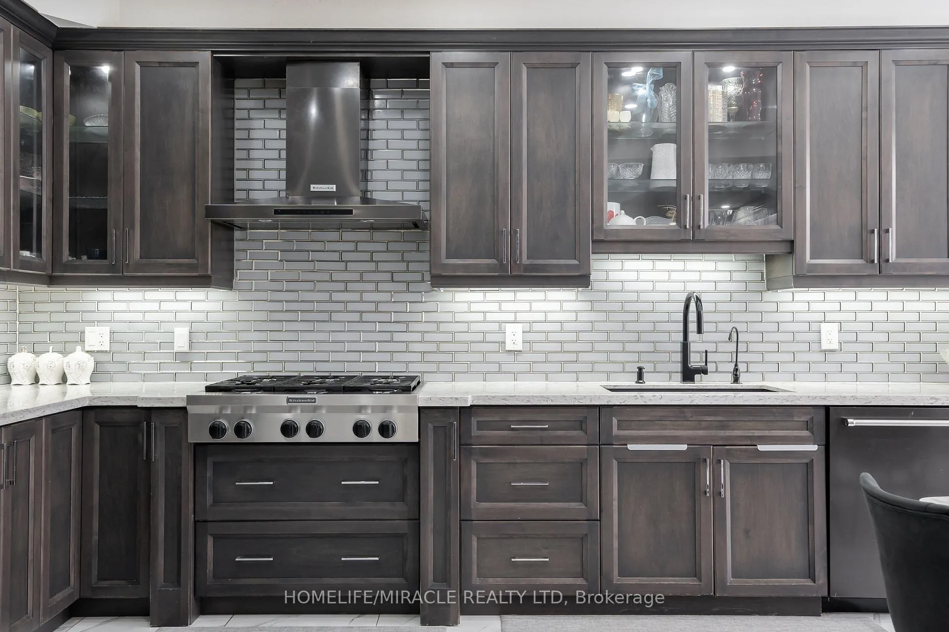 Photo 26 of 11 Noranda Crescent, Brampton, Bram West — HOMEH