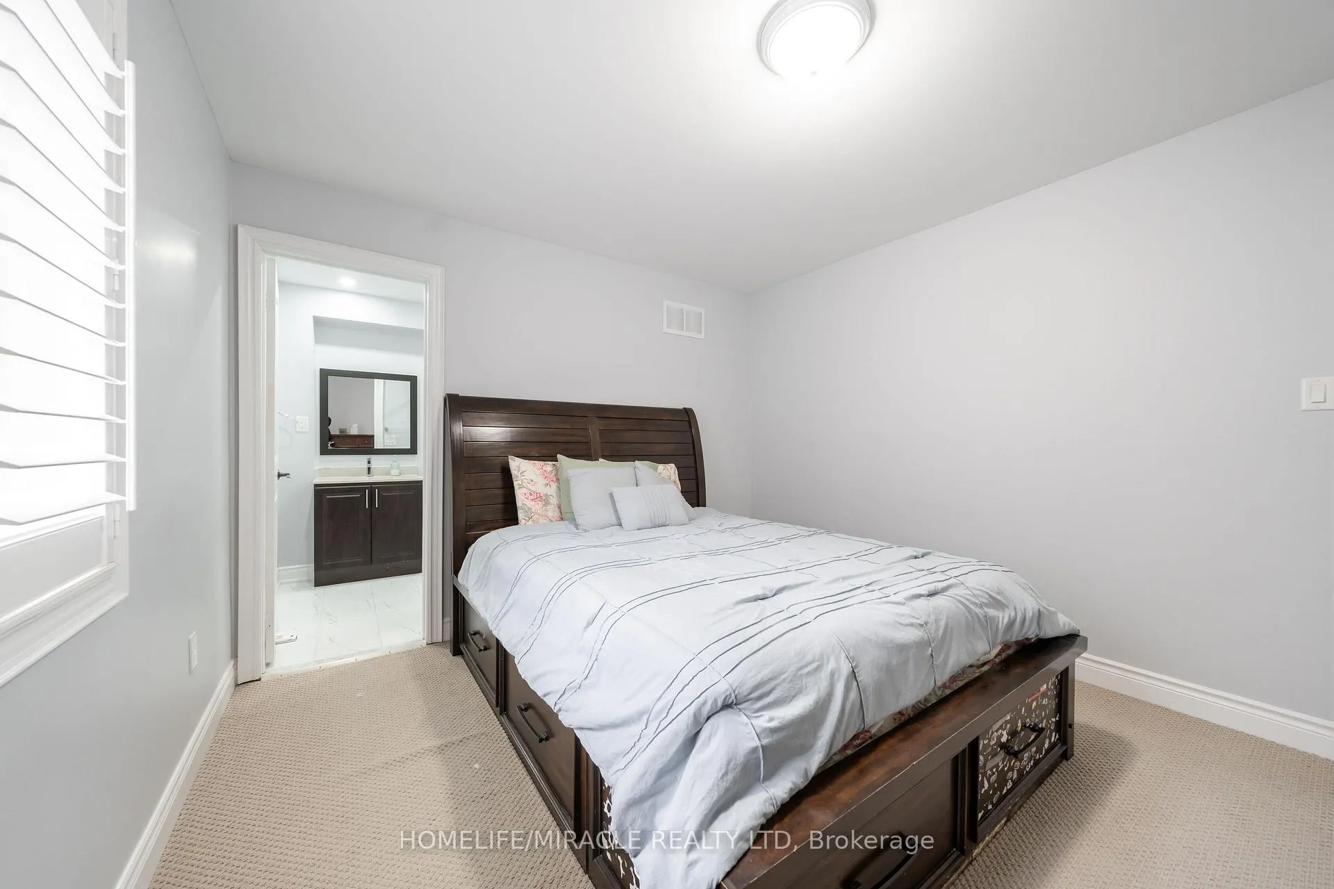 Photo 32 of 11 Noranda Crescent, Brampton, Bram West — HOMEH