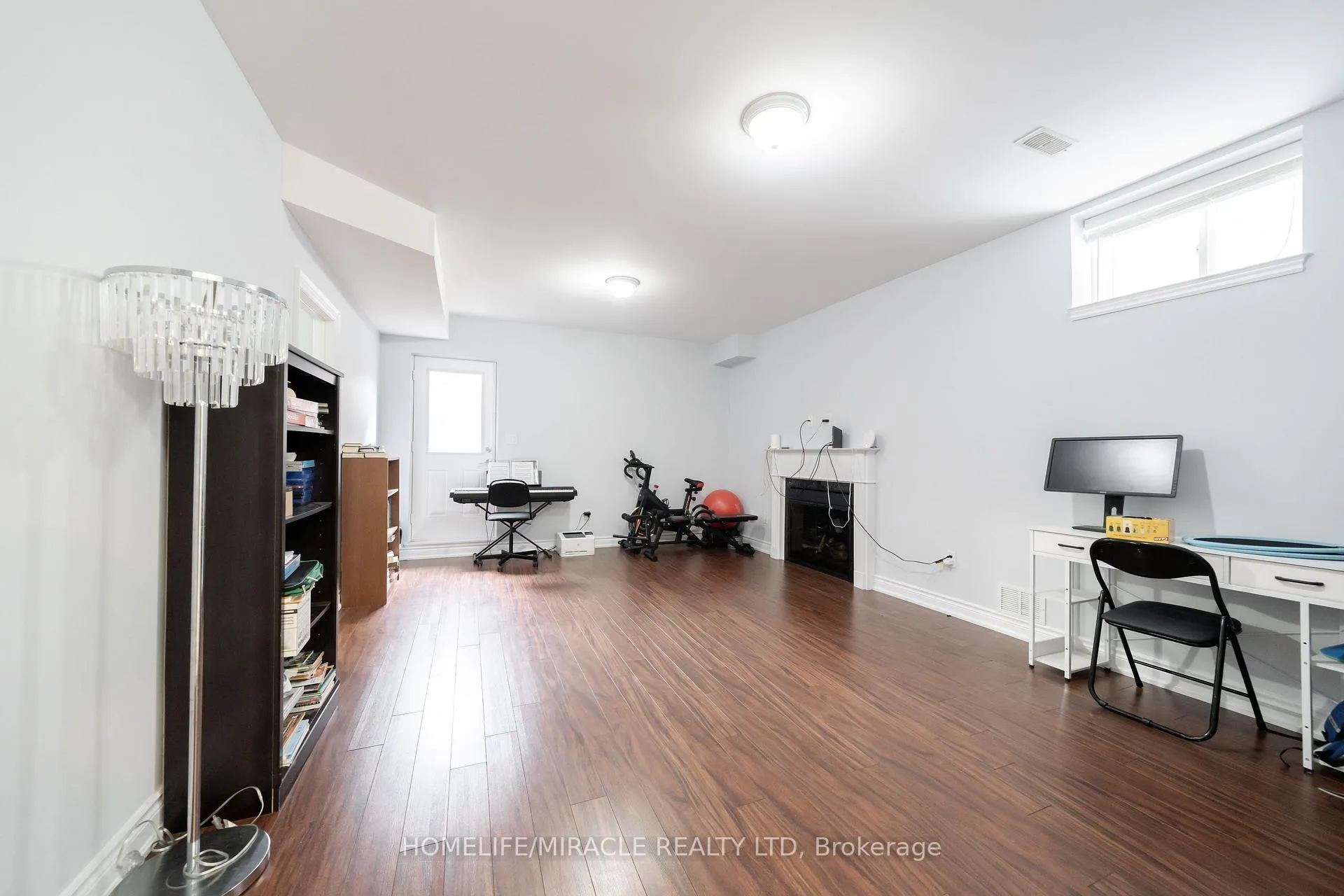 Photo 33 of 11 Noranda Crescent, Brampton, Bram West — HOMEH
