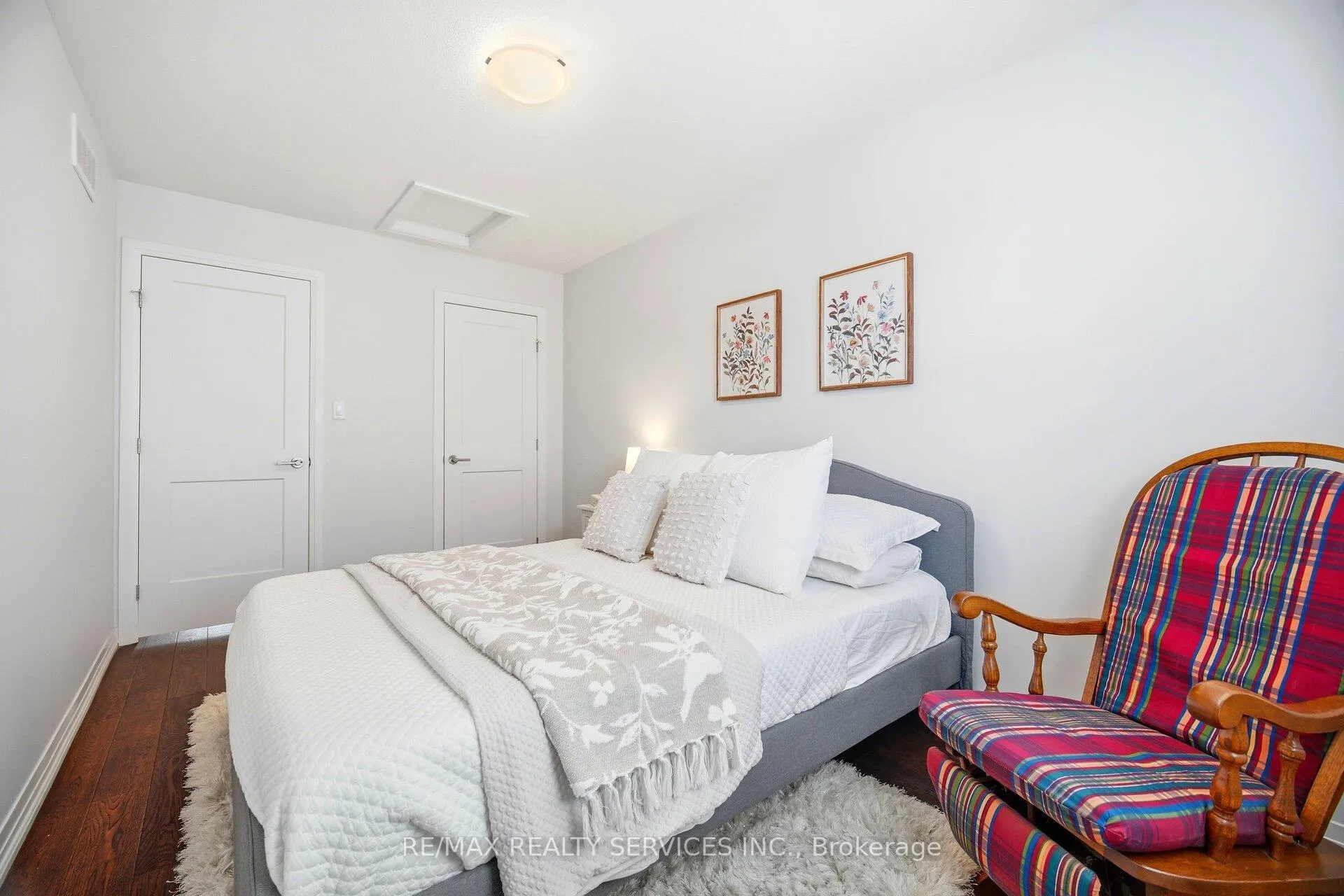 Photo 24 of 4000 Crown Street, Lincoln, Beamsville — HOMEH