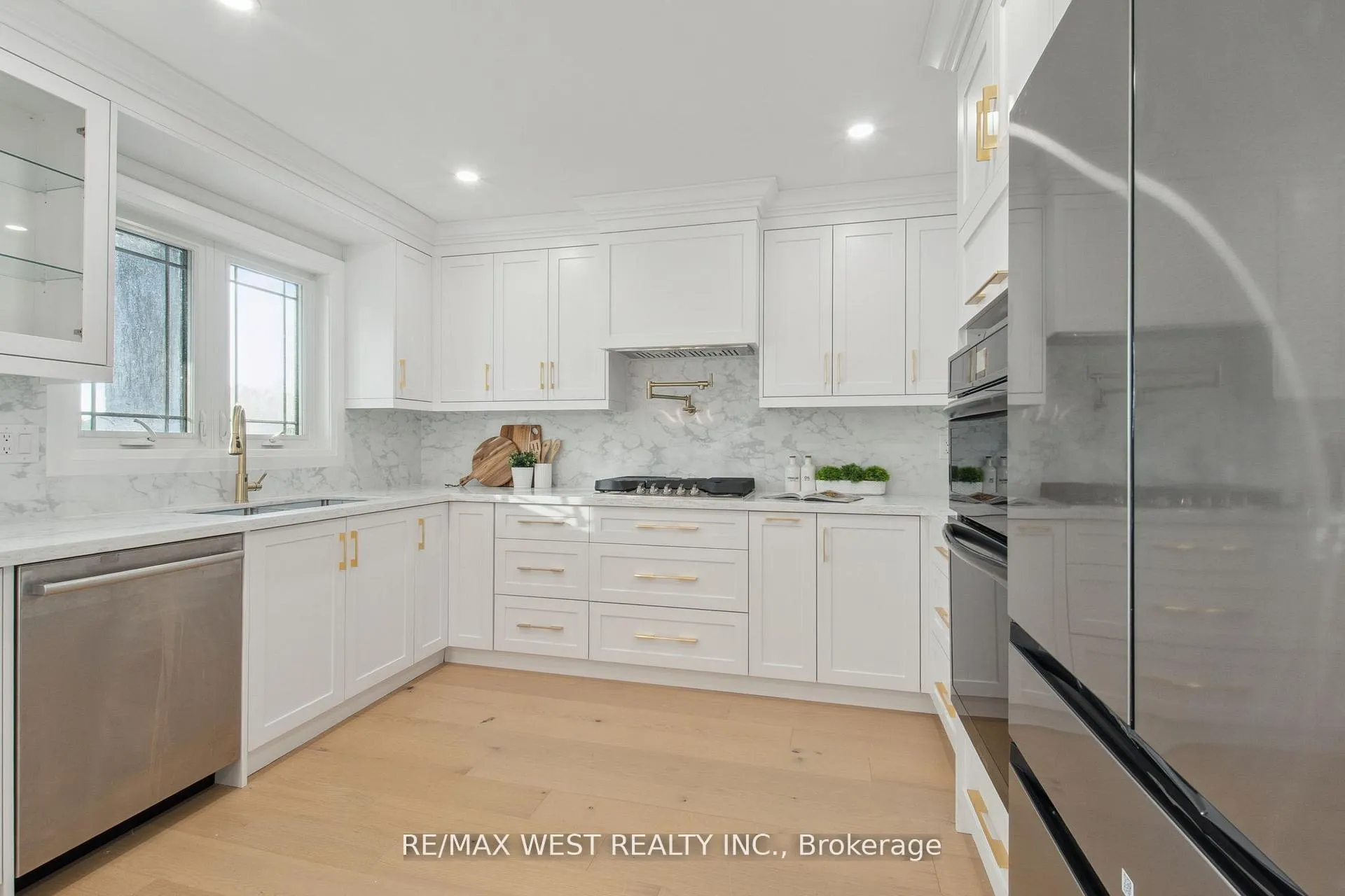 Photo 18 of 4 Snowcrest Crescent, Markham, Milliken Mills East — HOMEH