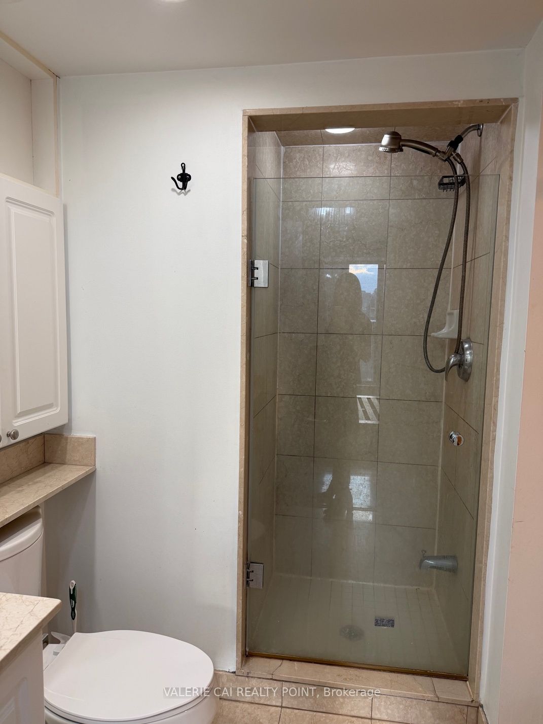 Photo 4 of Unit 2802, 8 Park Road, Toronto, Rosedale-Moore Park — HOMEH