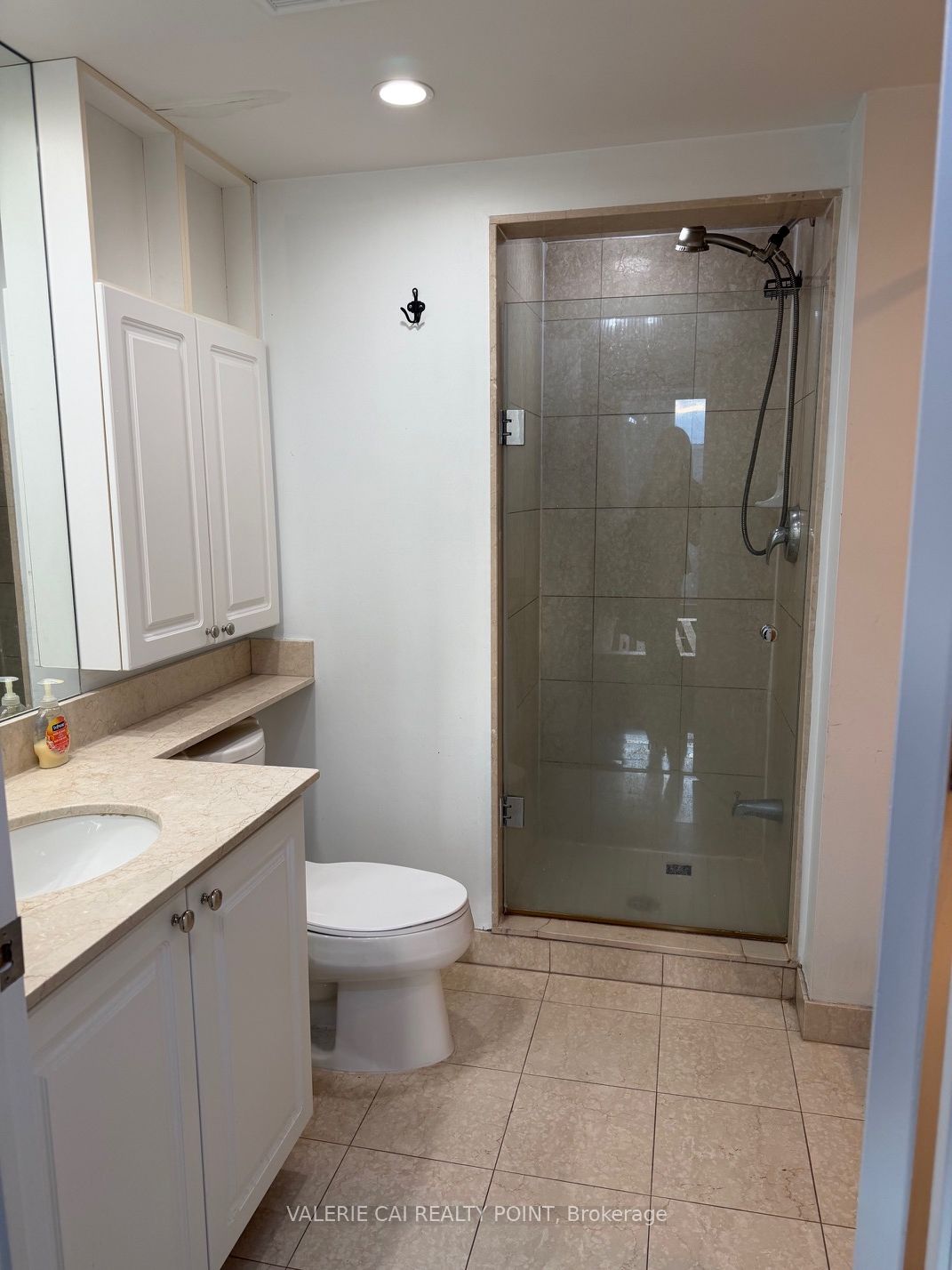 Photo 5 of Unit 2802, 8 Park Road, Toronto, Rosedale-Moore Park — HOMEH