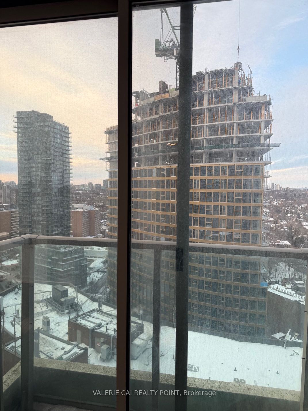 Photo 3 of Unit 2802, 8 Park Road, Toronto, Rosedale-Moore Park — HOMEH