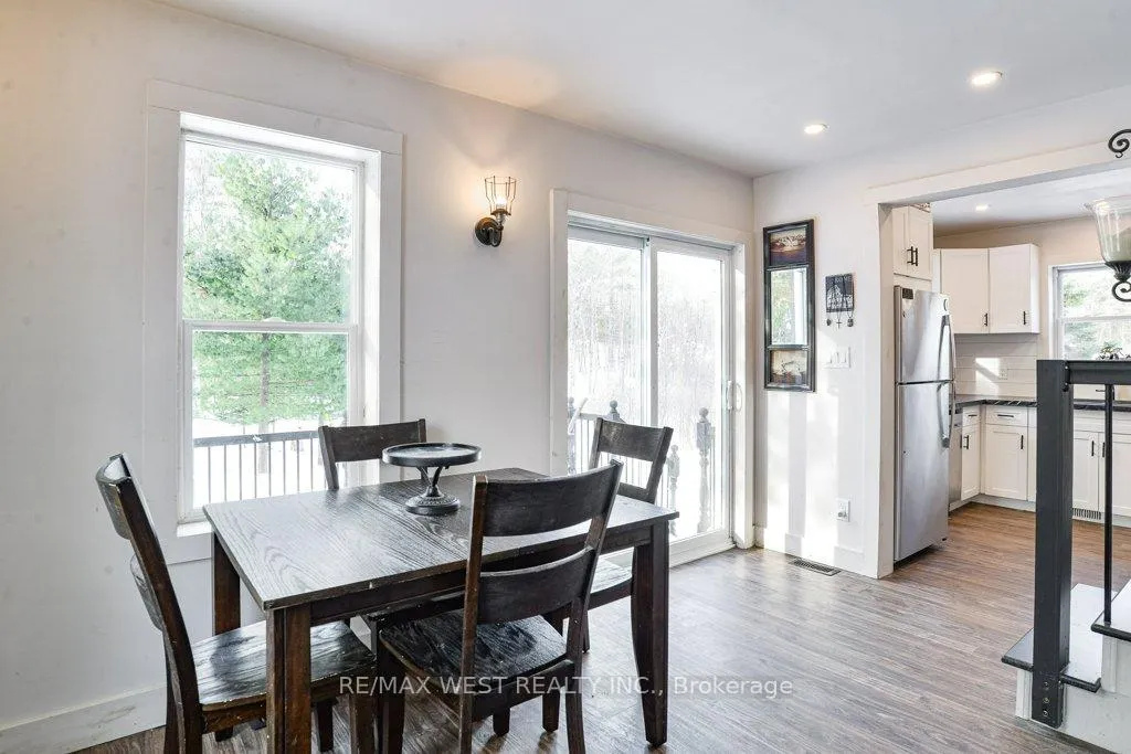 Photo 3 of 1295 Deep Bay Road, Minden Hills, Lutterworth — HOMEH
