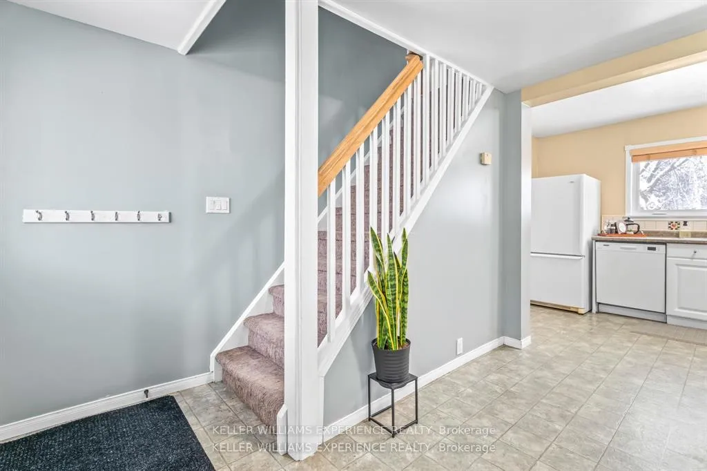 Photo 27 of 829 Memorial Avenue, Orillia — HOMEH