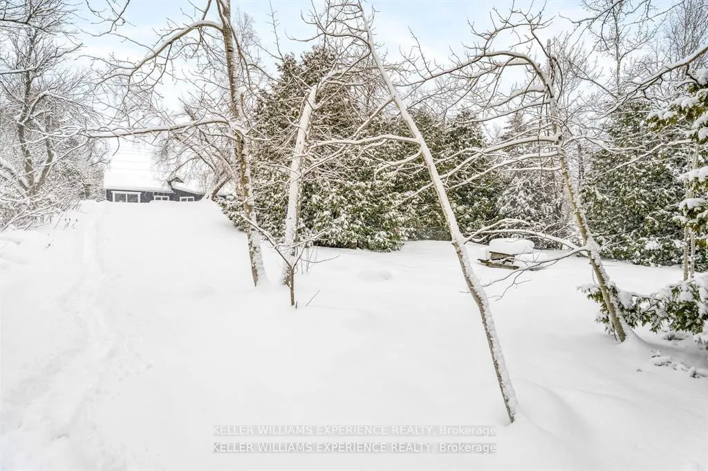 Photo 38 of 829 Memorial Avenue, Orillia — HOMEH