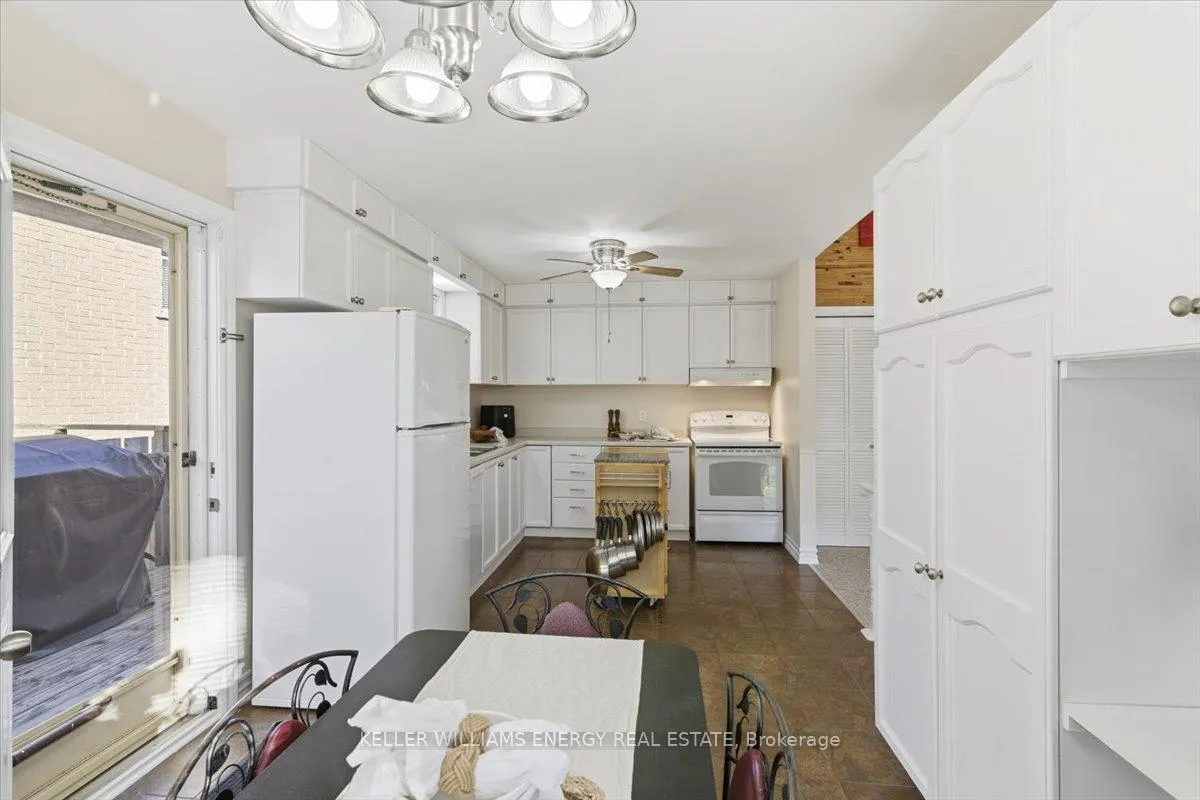 Photo 9 of 856 Roundelay Drive, Oshawa, McLaughlin — HOMEH