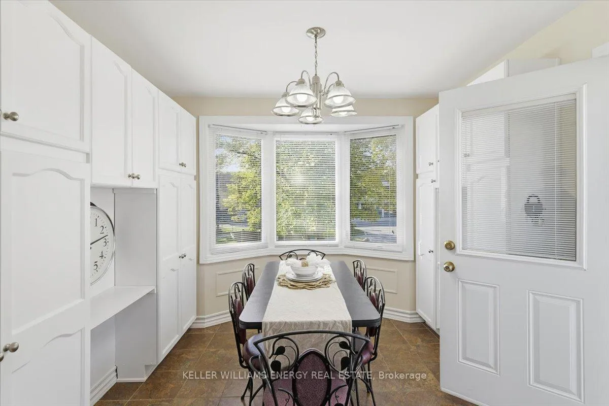 Photo 10 of 856 Roundelay Drive, Oshawa, McLaughlin — HOMEH