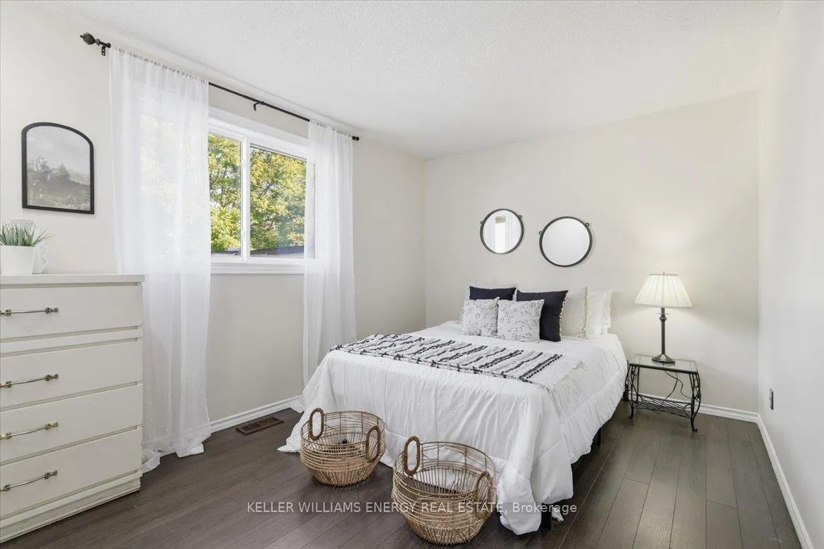 Photo 14 of 856 Roundelay Drive, Oshawa, McLaughlin — HOMEH