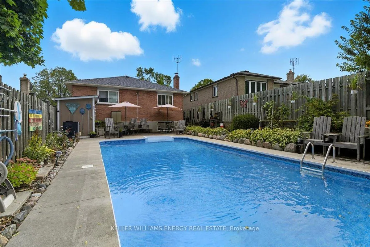 Photo 27 of 856 Roundelay Drive, Oshawa, McLaughlin — HOMEH