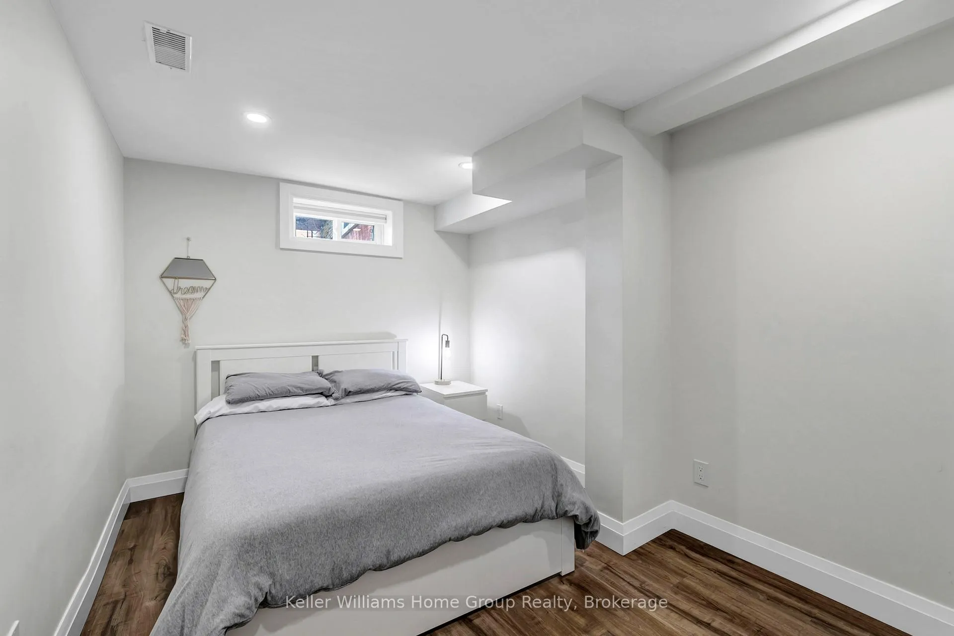Photo 7 of 496 Manchester Road, Kitchener — HOMEH
