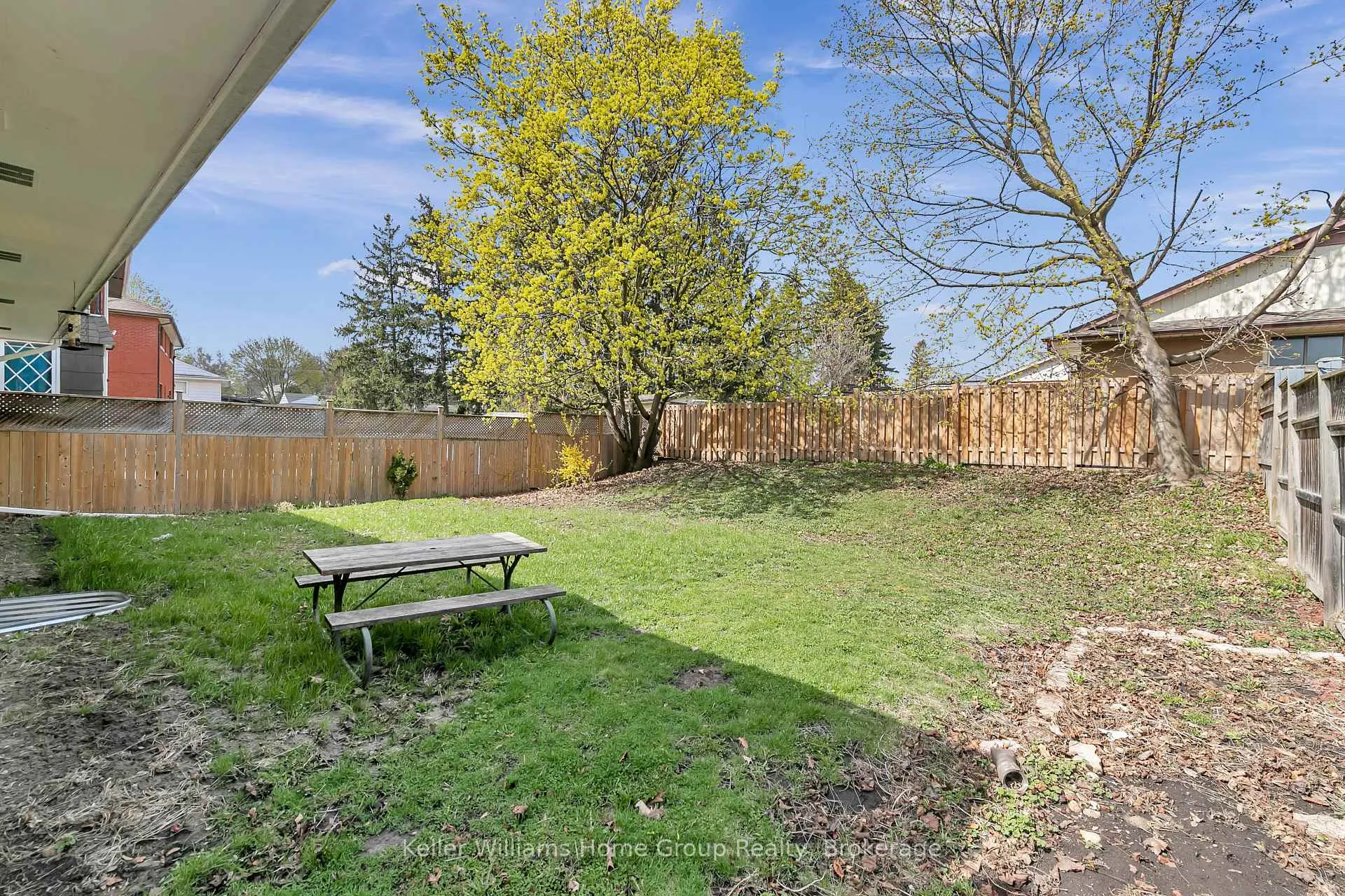 Photo 12 of 496 Manchester Road, Kitchener — HOMEH