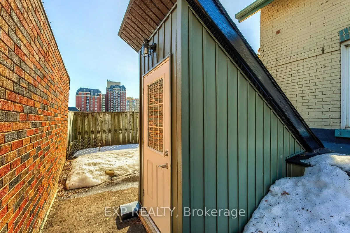 Photo 31 of 7 David Street, Brampton, Downtown Brampton — HOMEH