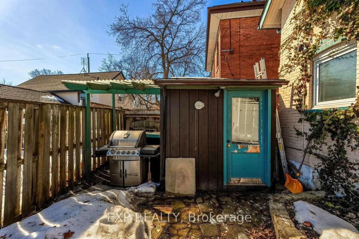 Photo 34 of 7 David Street, Brampton, Downtown Brampton — HOMEH