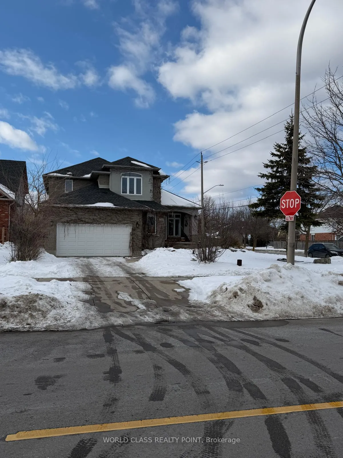 Photo 3 of 79 Gastestone Dr, Hamilton, Stoney Creek — HOMEH