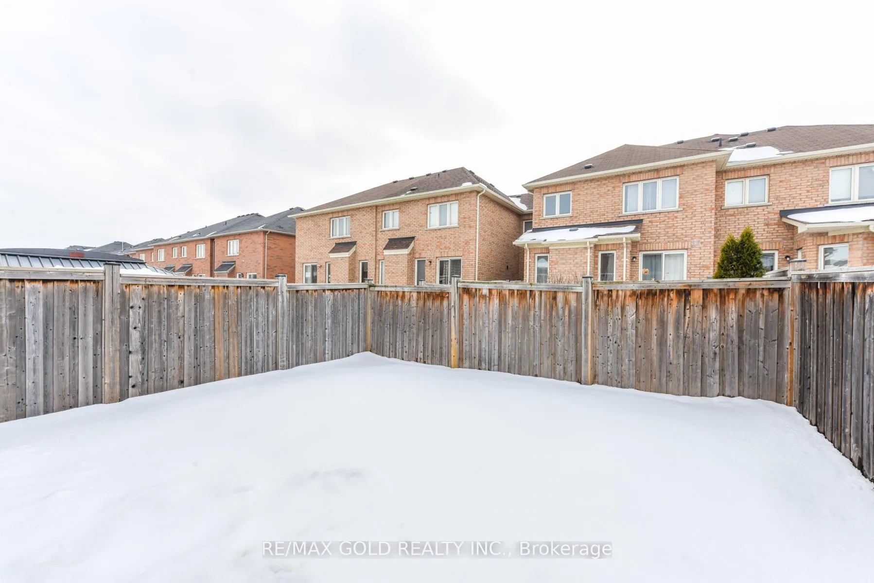 Photo 34 of 22 Merrickville Way, Brampton, Bram West — HOMEH